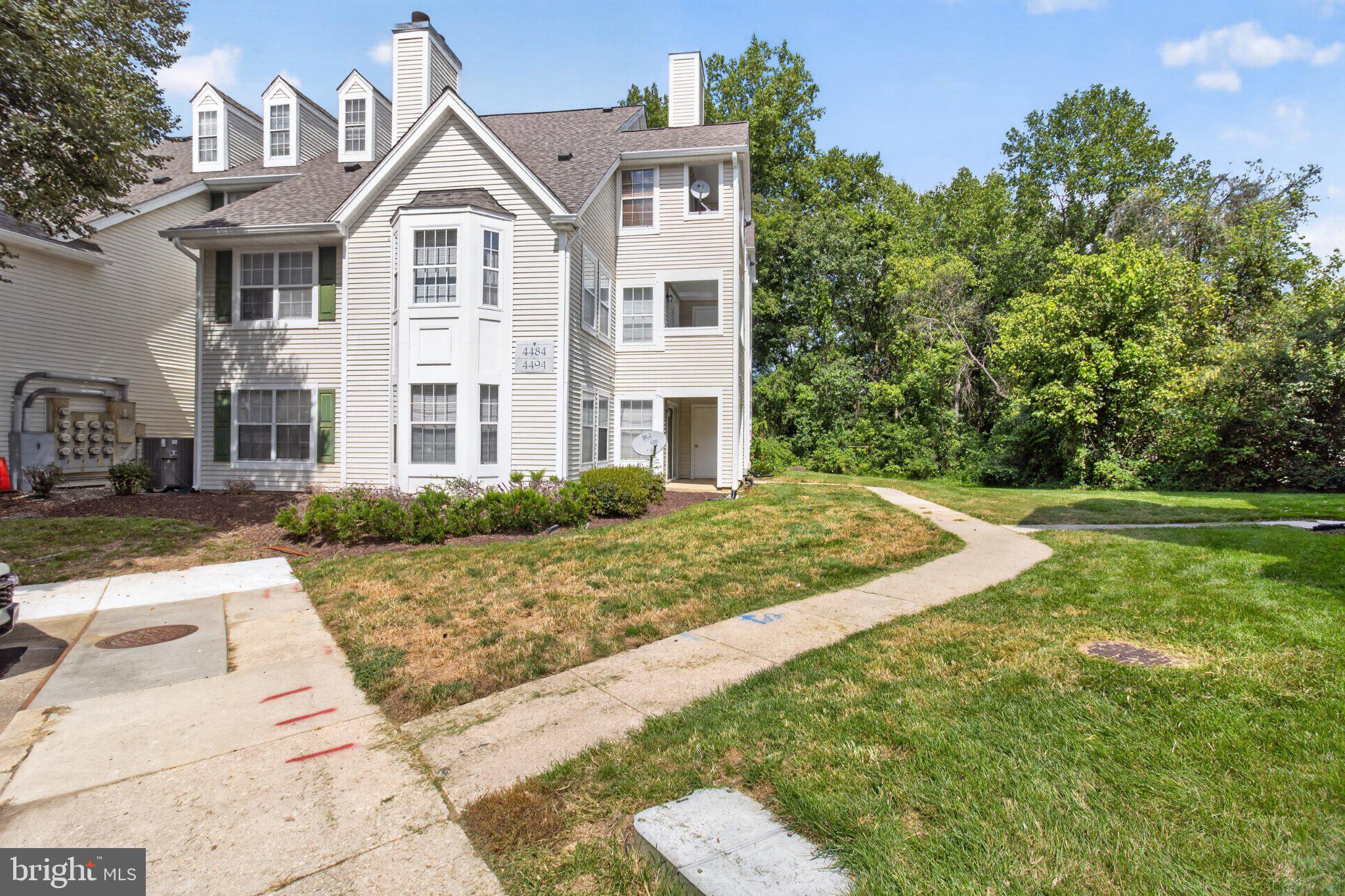 4482 LORD LOUDOUN COURT 16-10