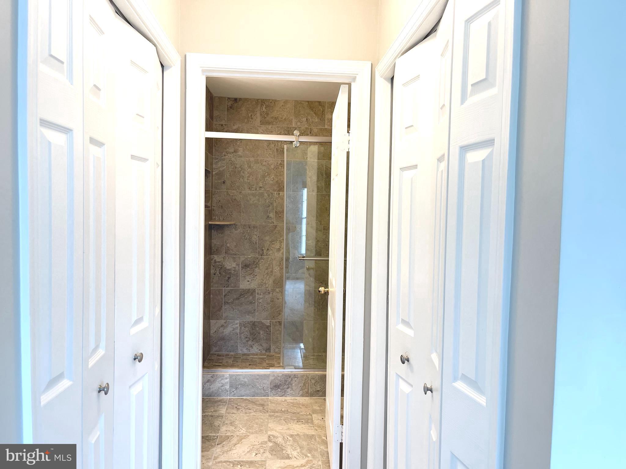 CARRIAGE PARK - Residential Lease