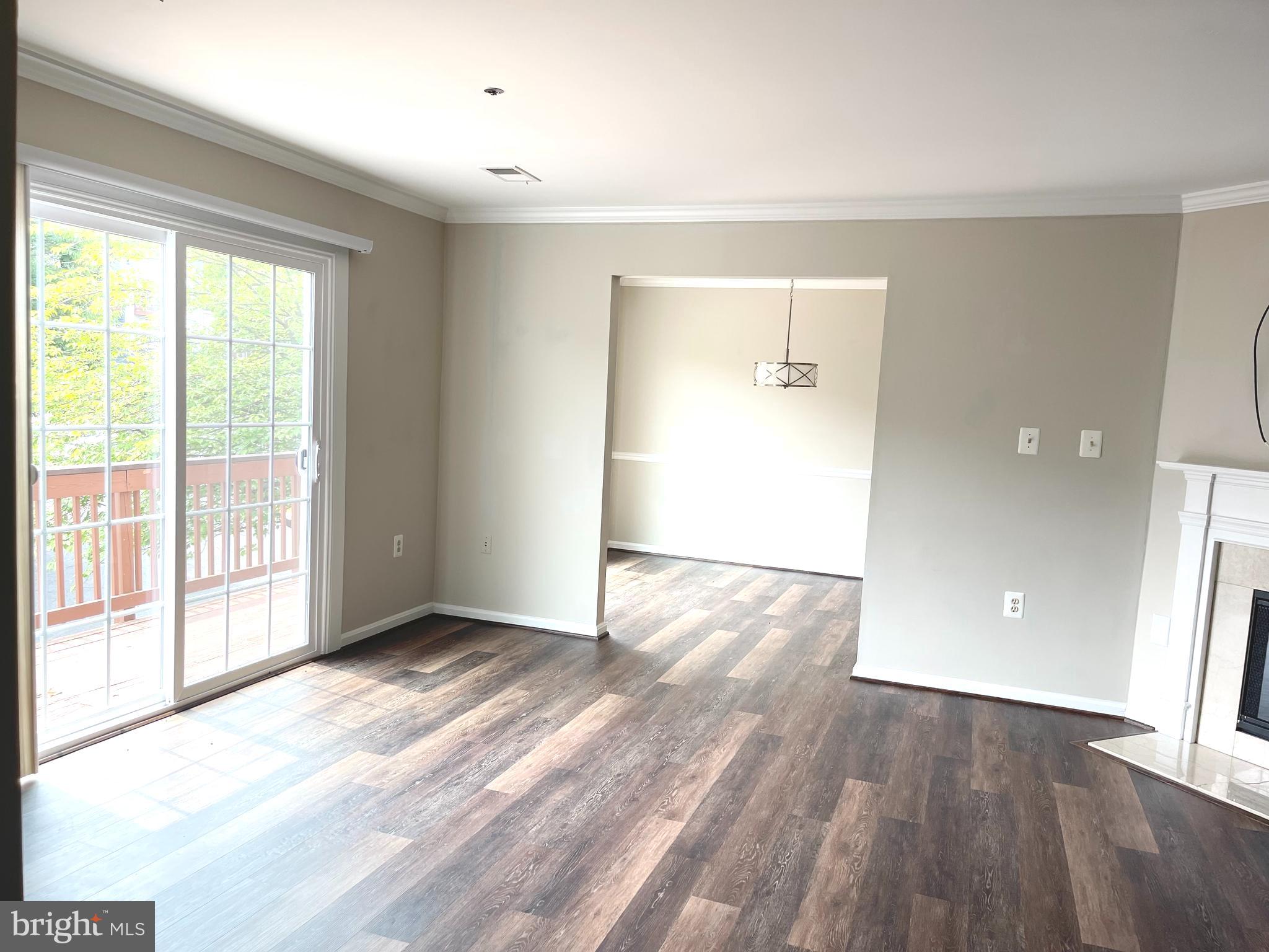 CARRIAGE PARK - Residential Lease