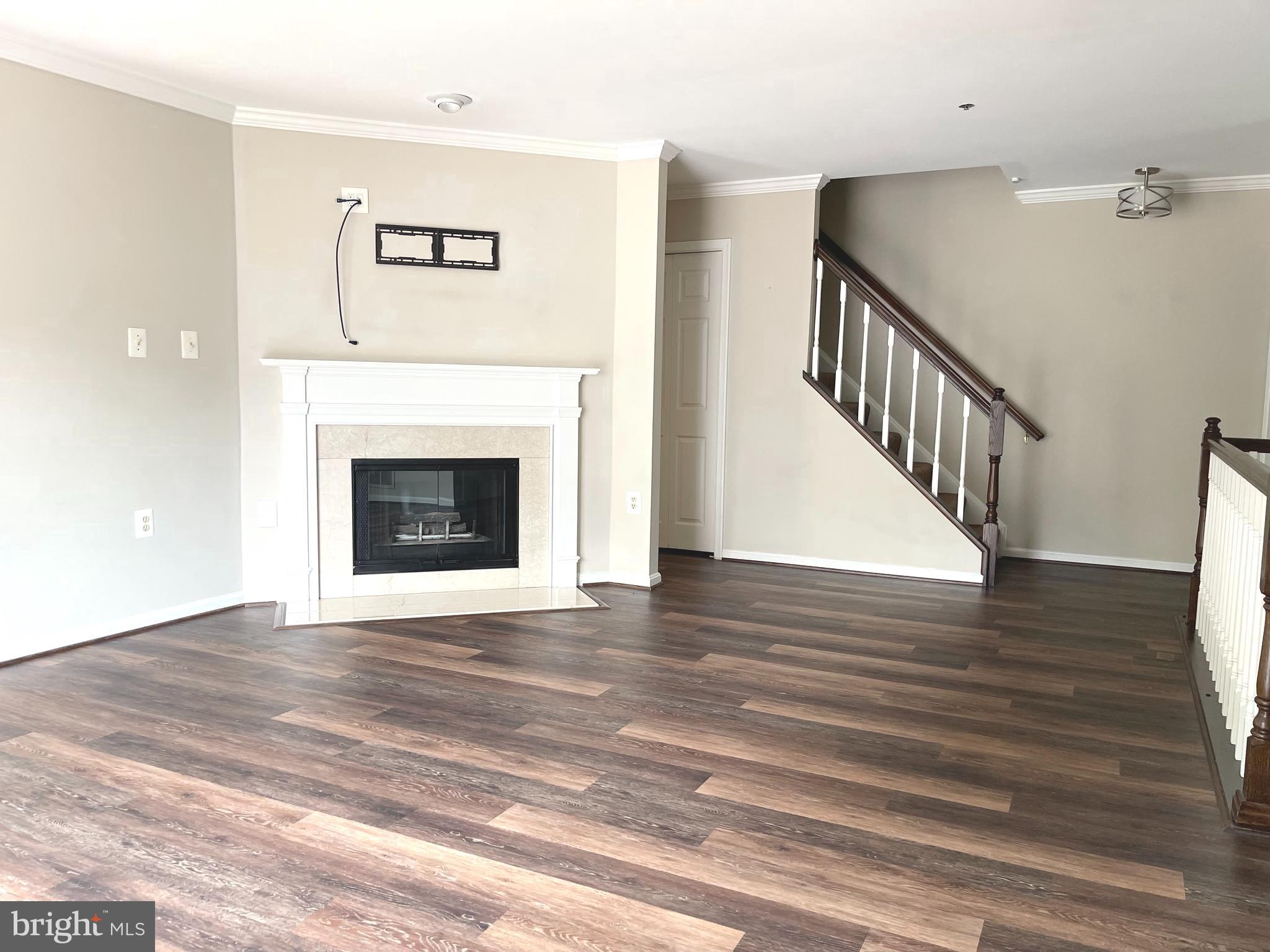 CARRIAGE PARK - Residential Lease