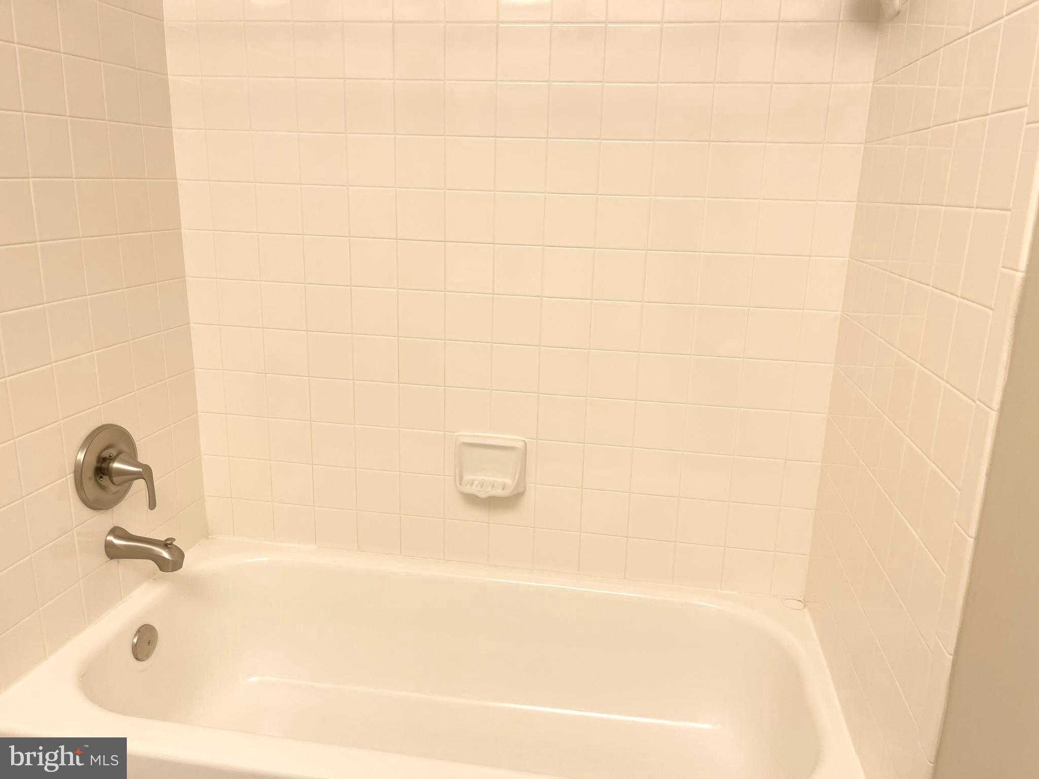 CARRIAGE PARK - Residential Lease