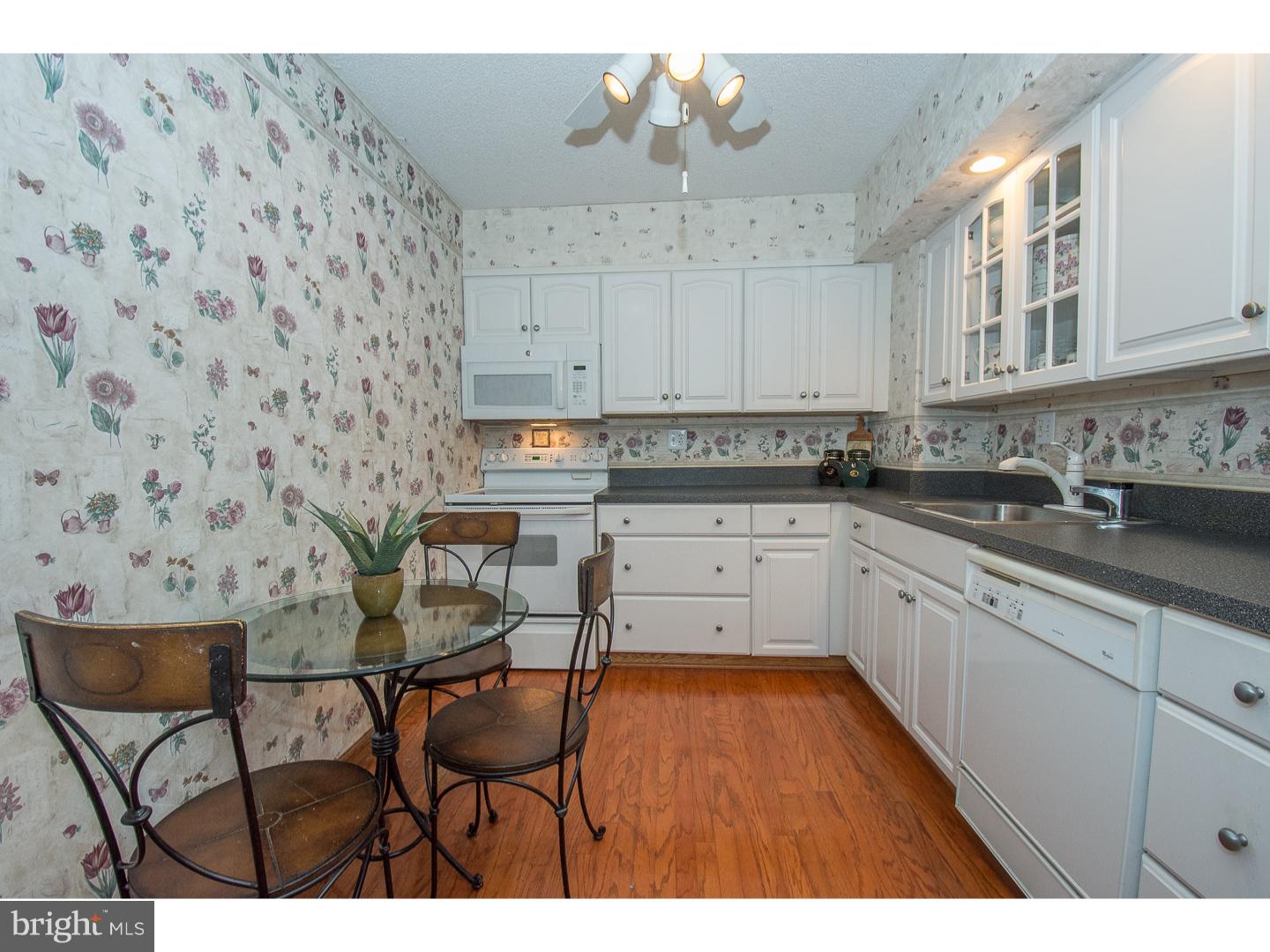 PLYMOUTH HILLS - Residential