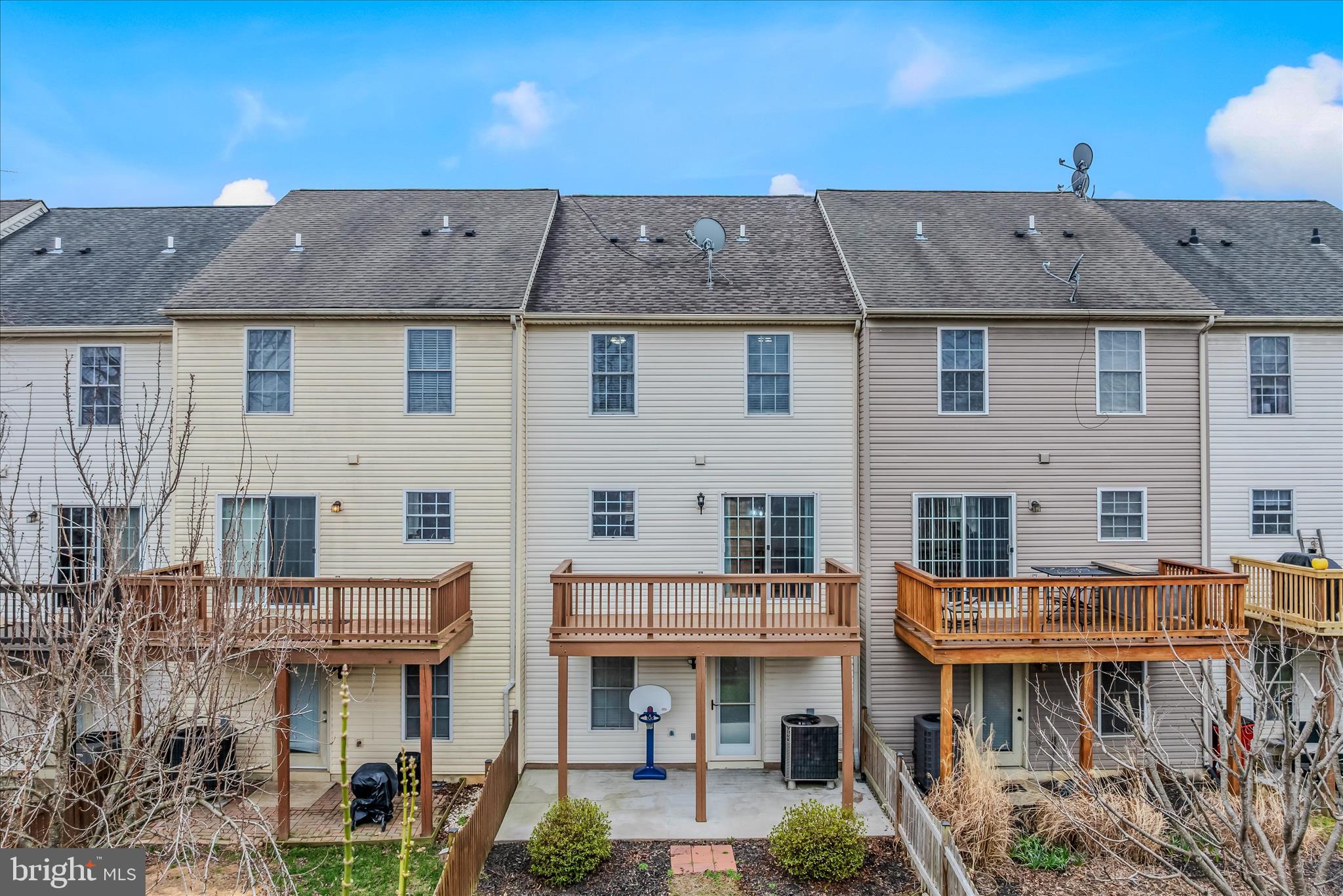 HAMMONDS MILL - Residential