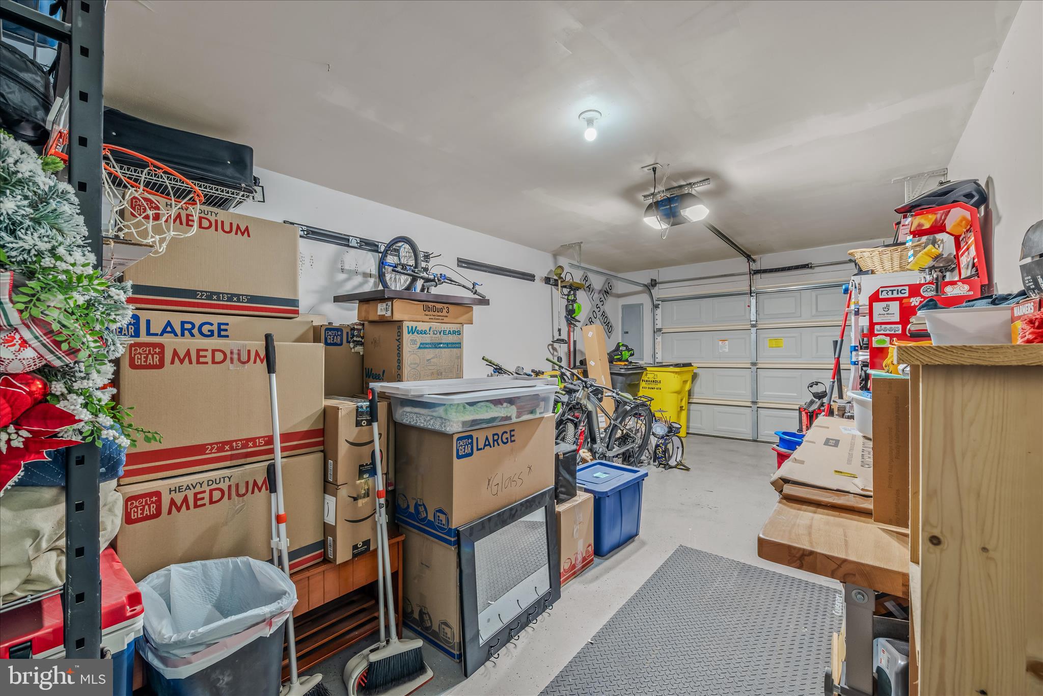 HAMMONDS MILL - Residential