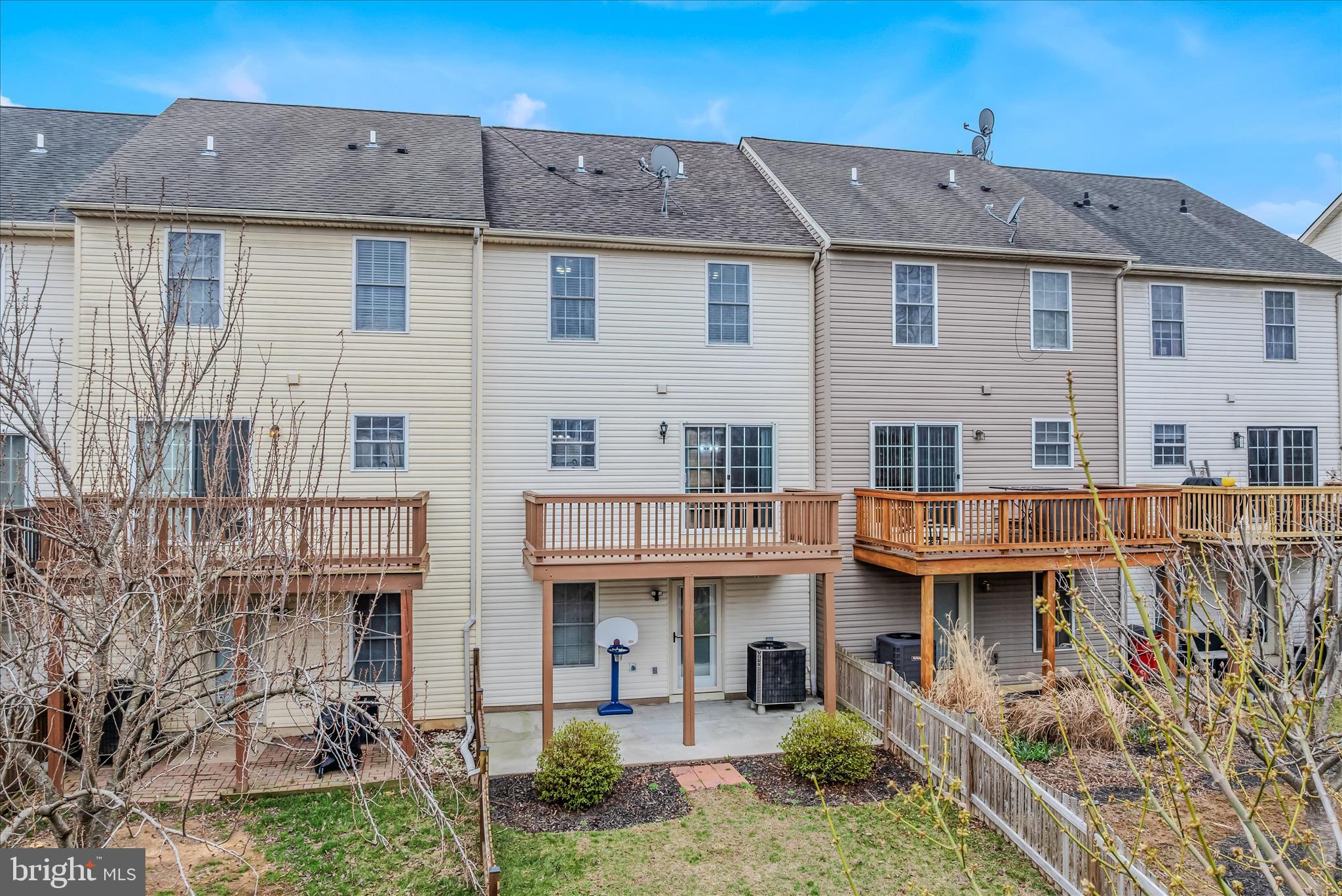 HAMMONDS MILL - Residential