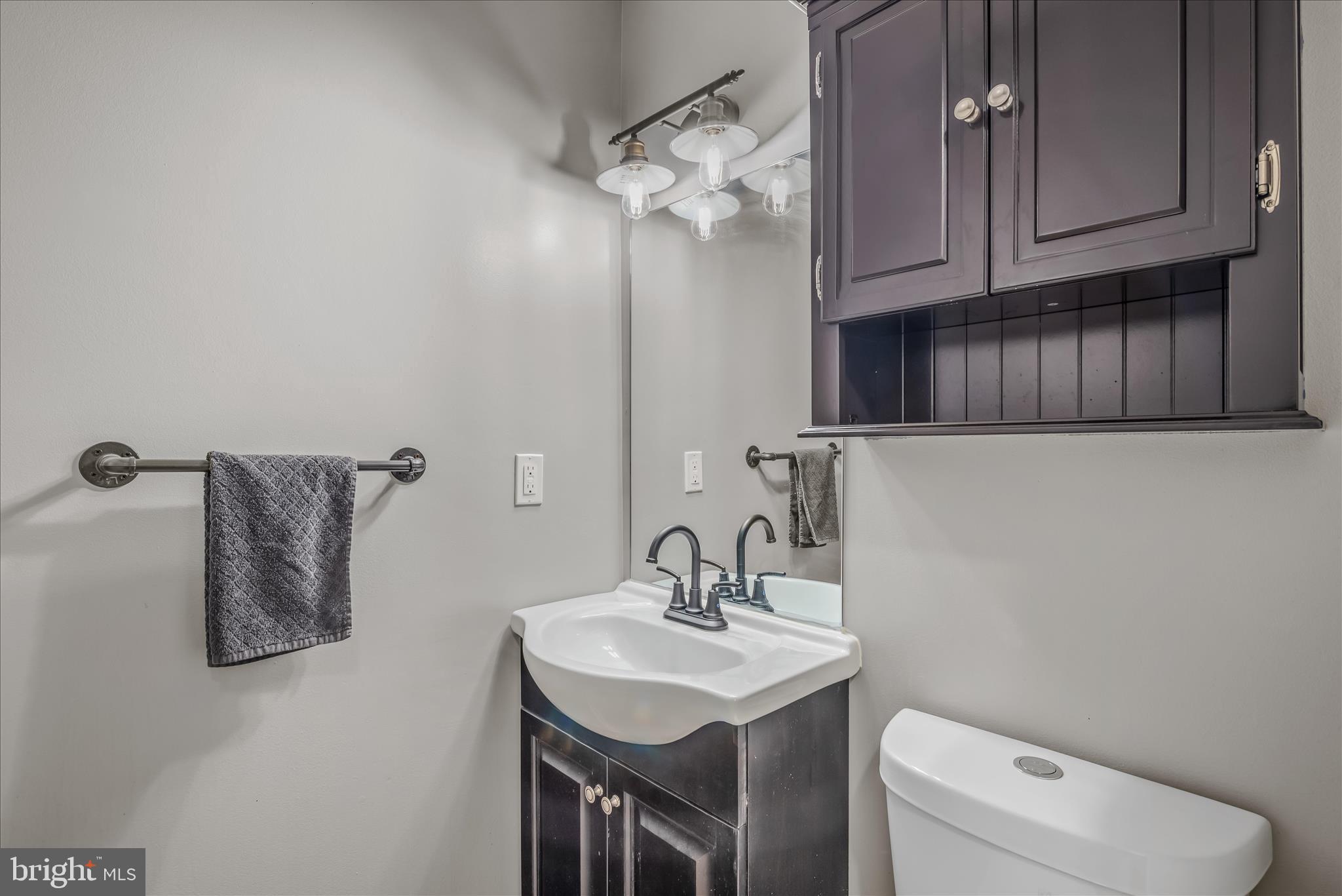 HAMMONDS MILL - Residential