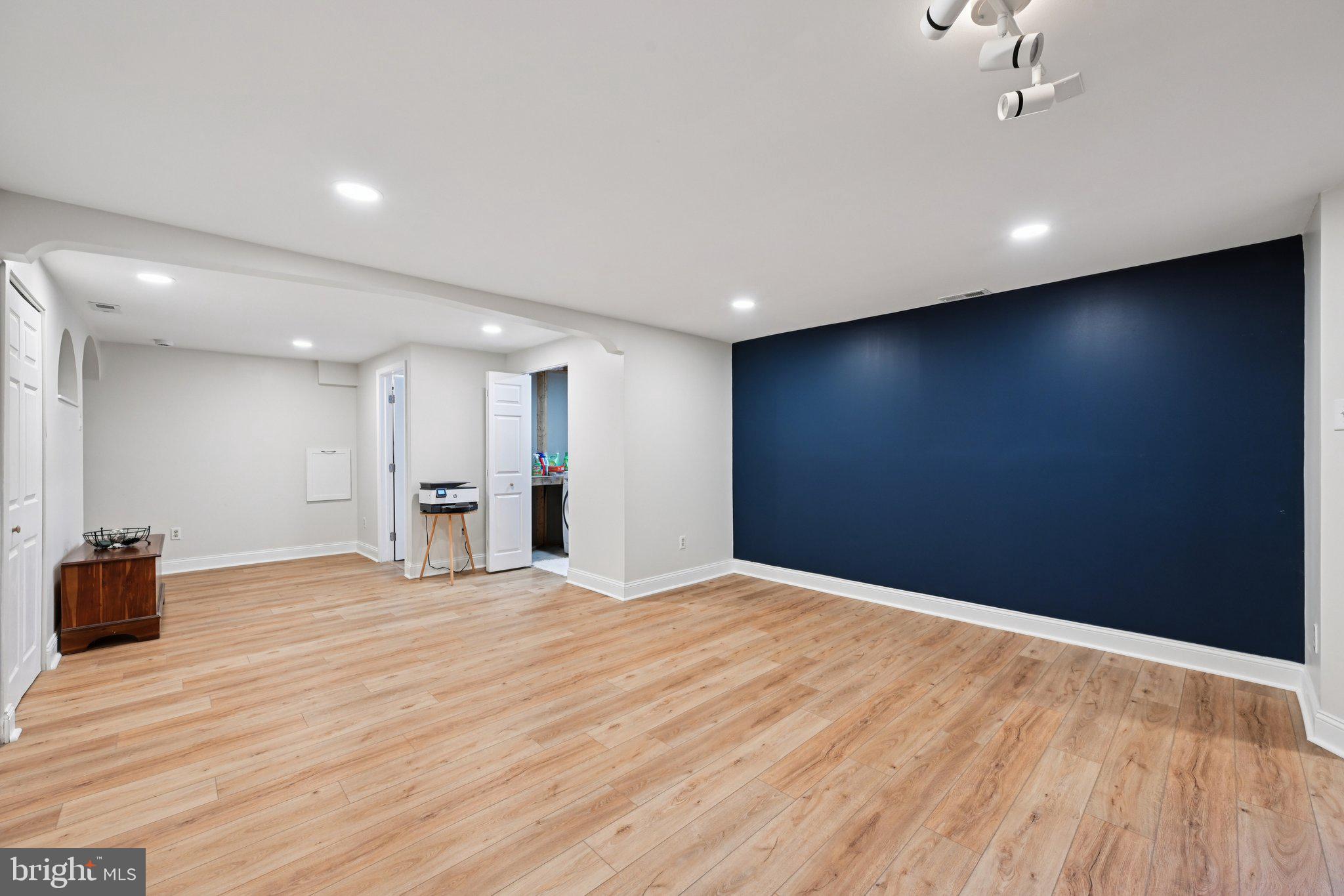 OAKHURST - Residential