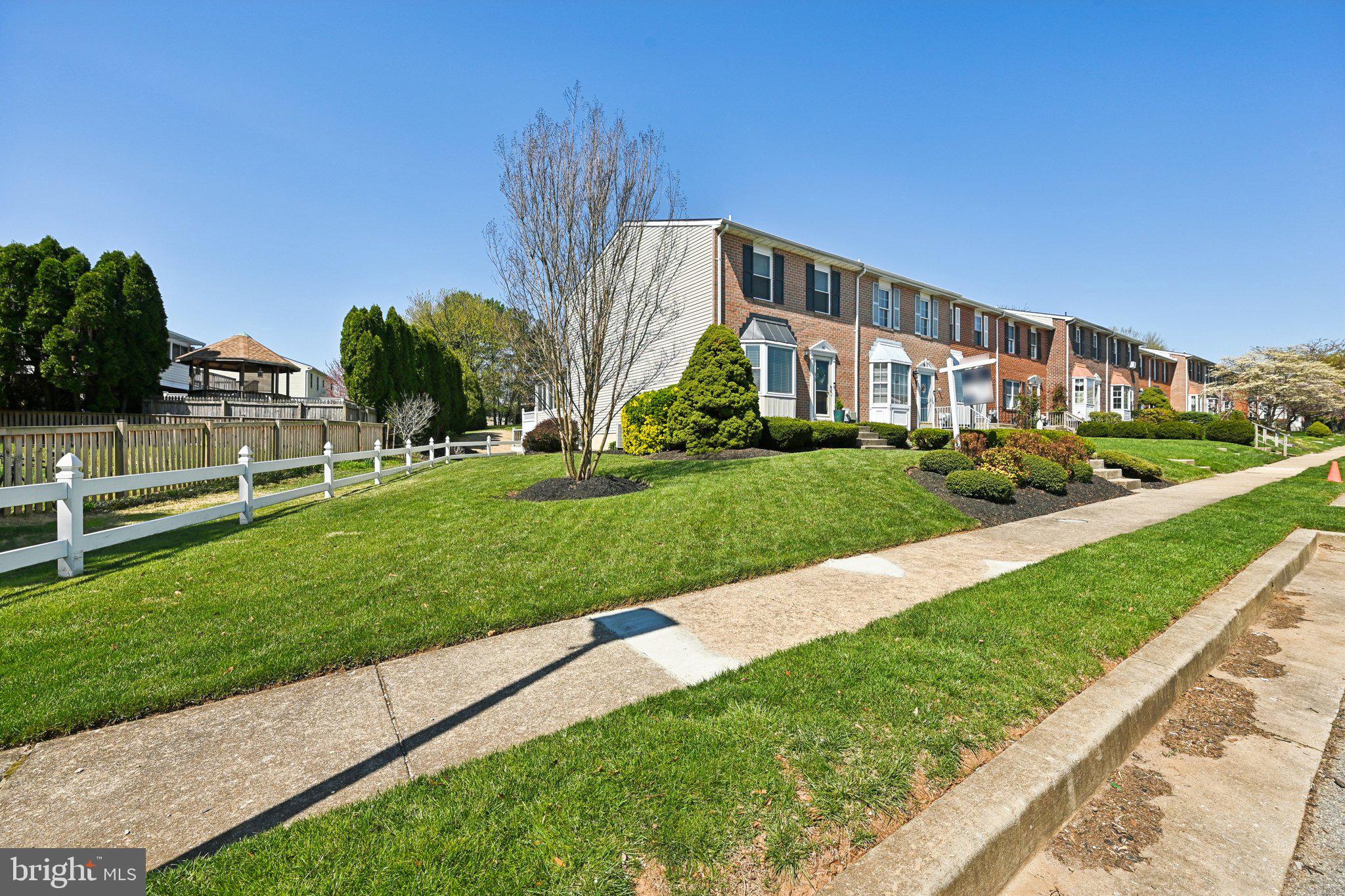 OAKHURST - Residential