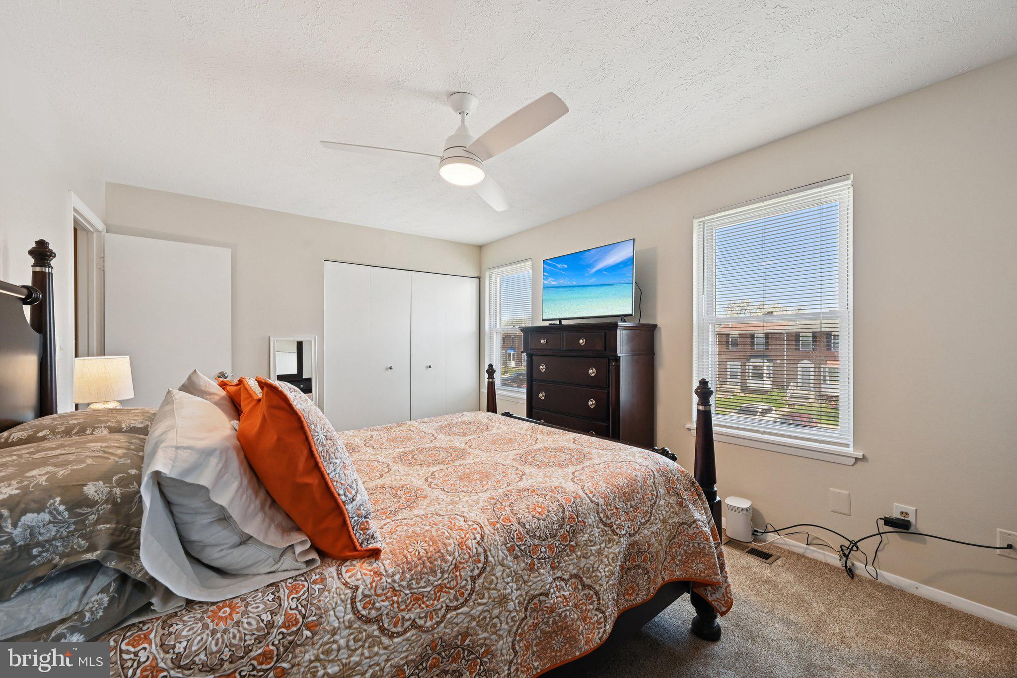 OAKHURST - Residential