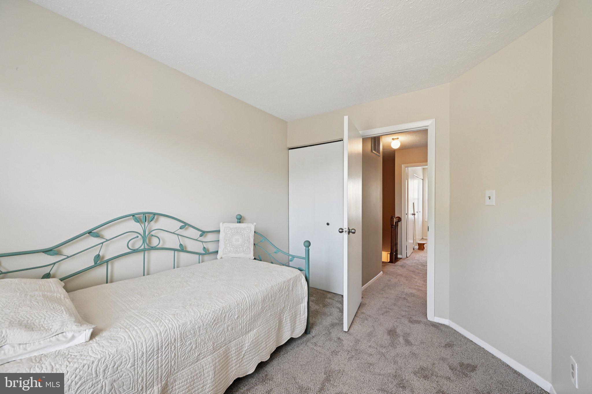 OAKHURST - Residential