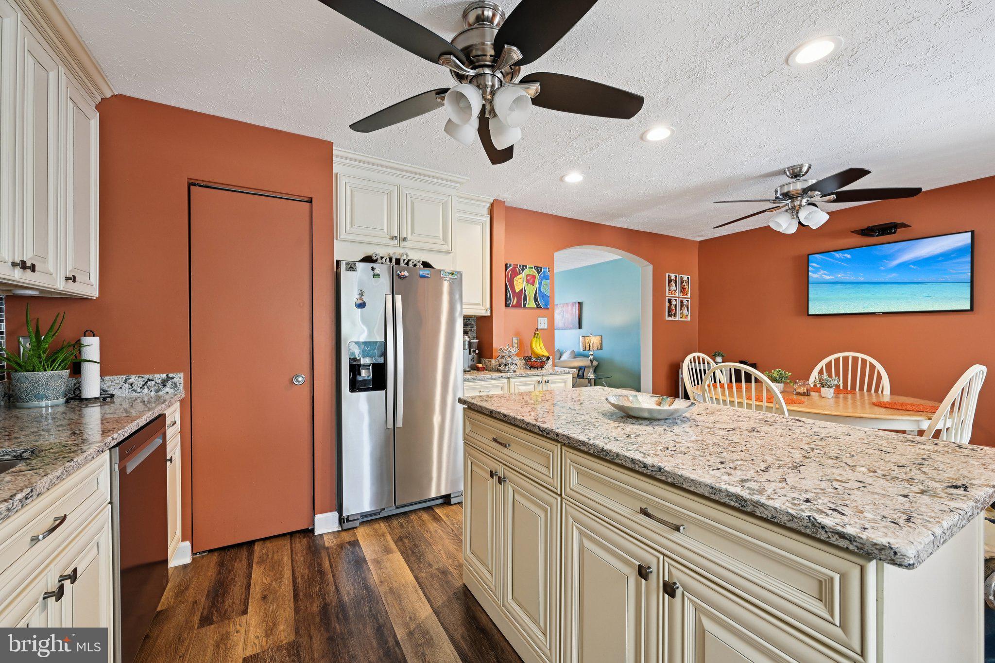 OAKHURST - Residential