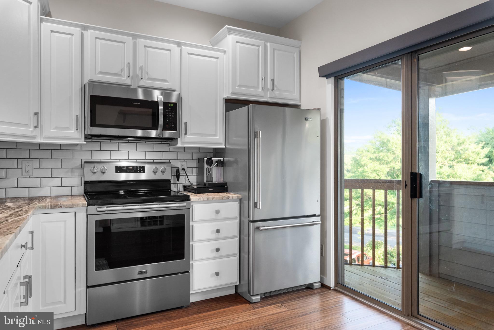 CHESAPEAKE HARBOUR - Residential