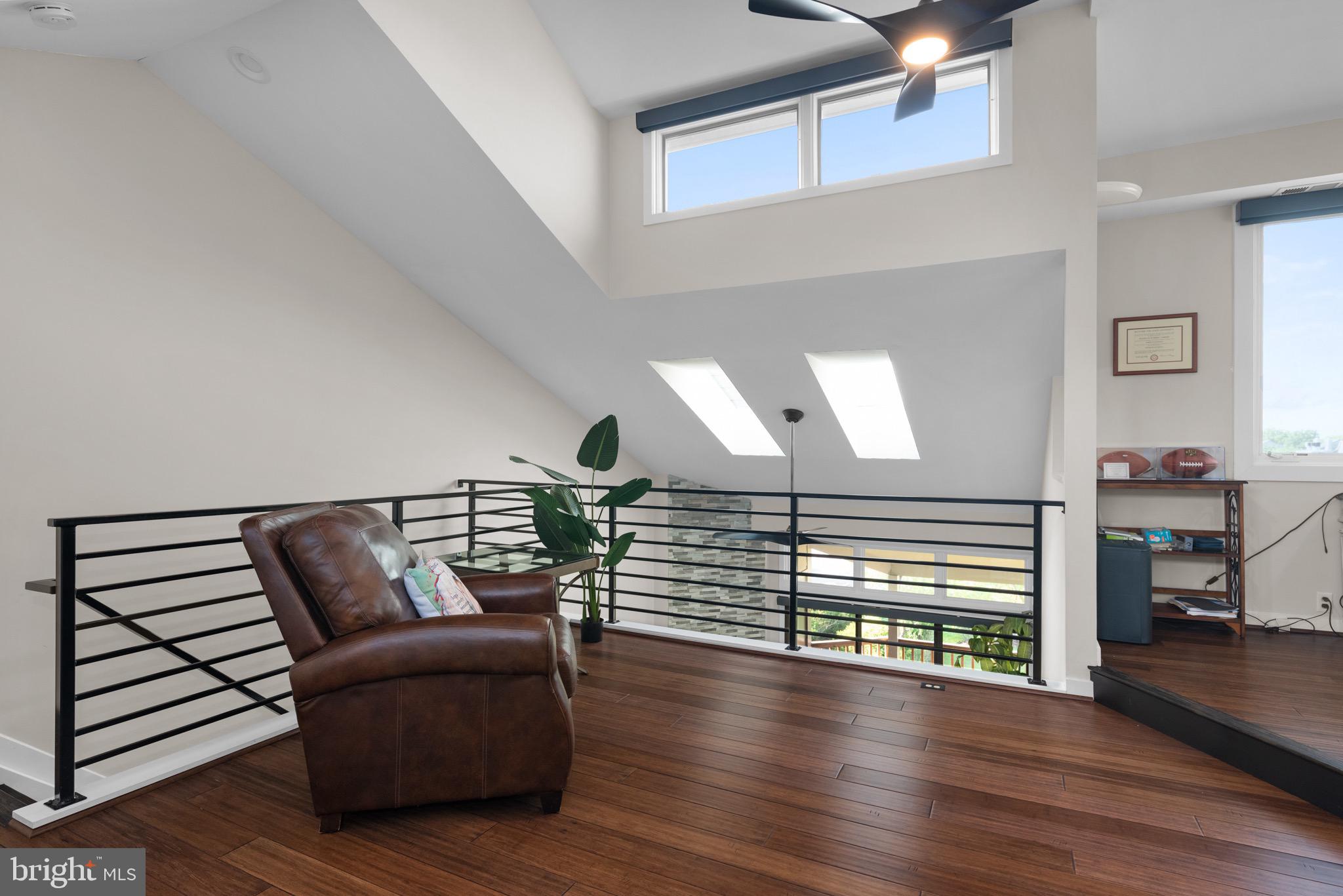 CHESAPEAKE HARBOUR - Residential