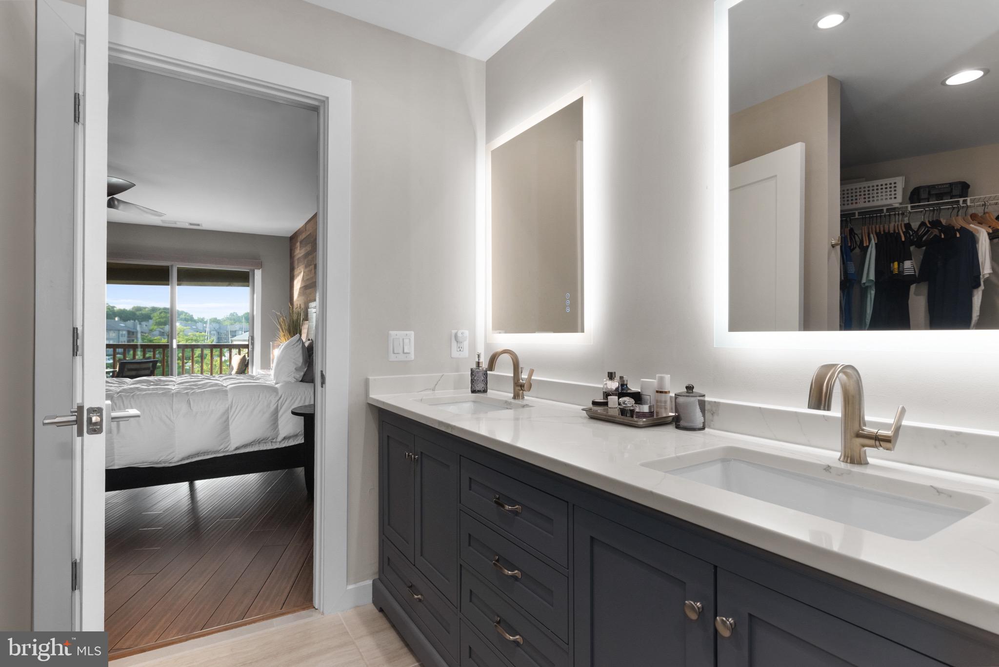 CHESAPEAKE HARBOUR - Residential