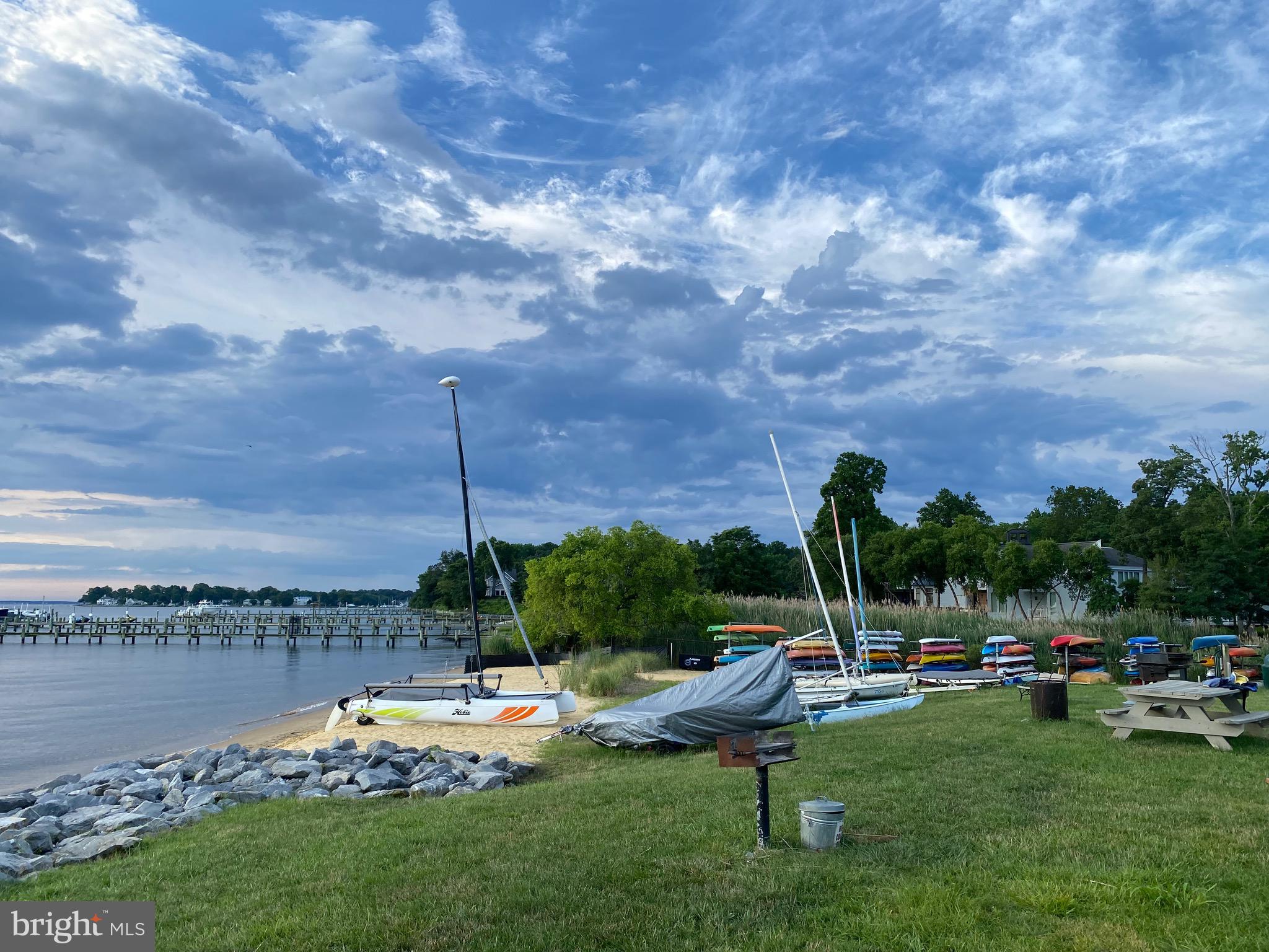 CHESAPEAKE HARBOUR - Residential