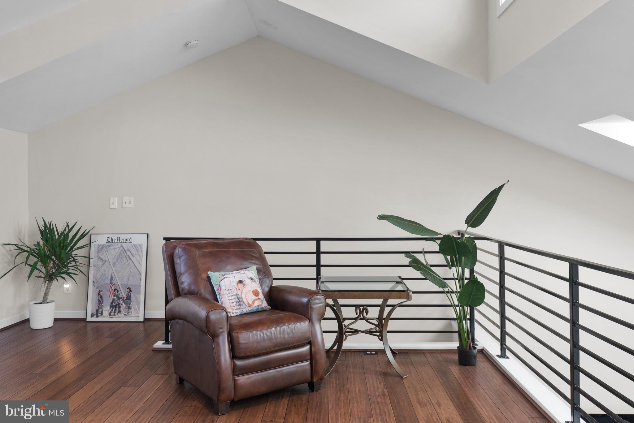 CHESAPEAKE HARBOUR - Residential