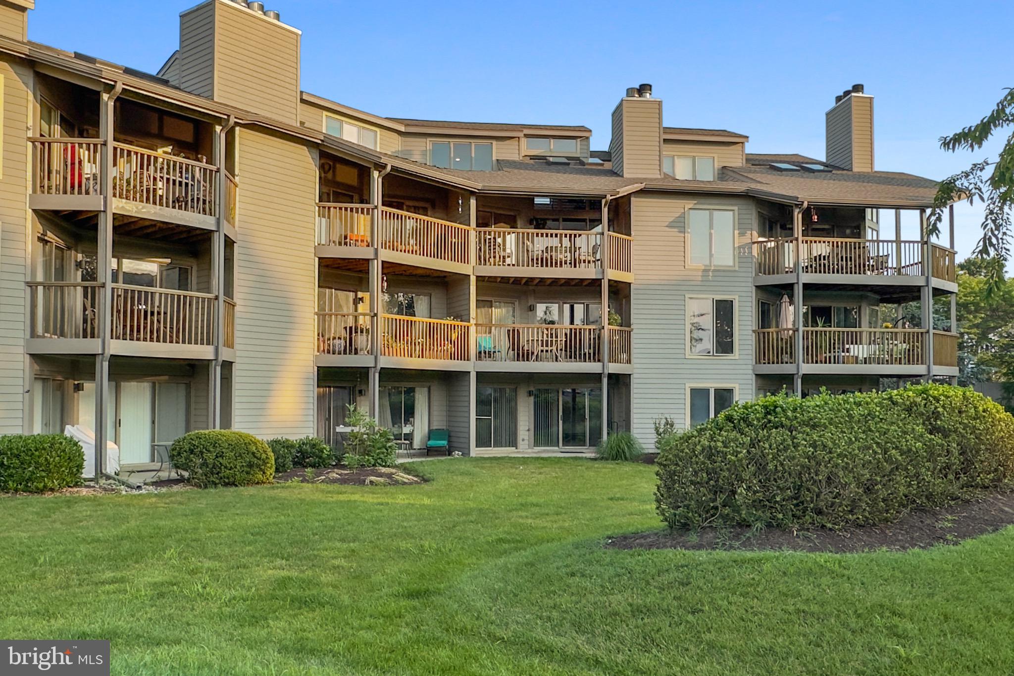 CHESAPEAKE HARBOUR - Residential