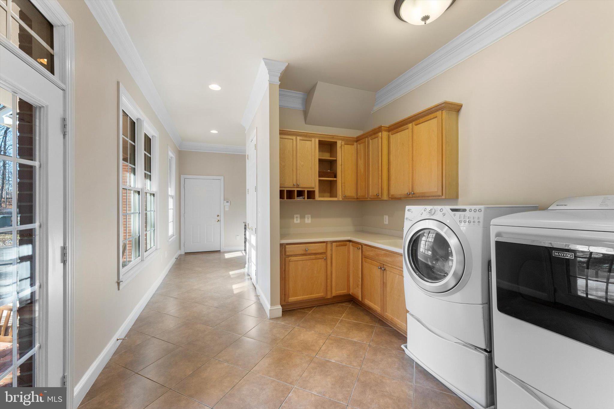 OAKTON - Residential