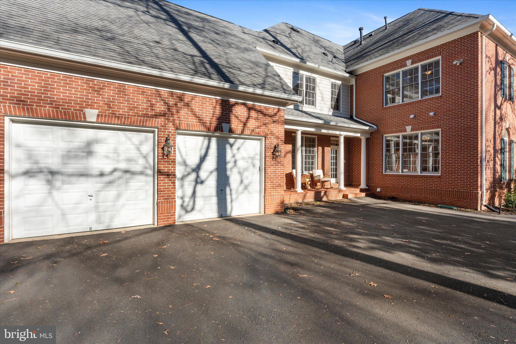 OAKTON - Residential