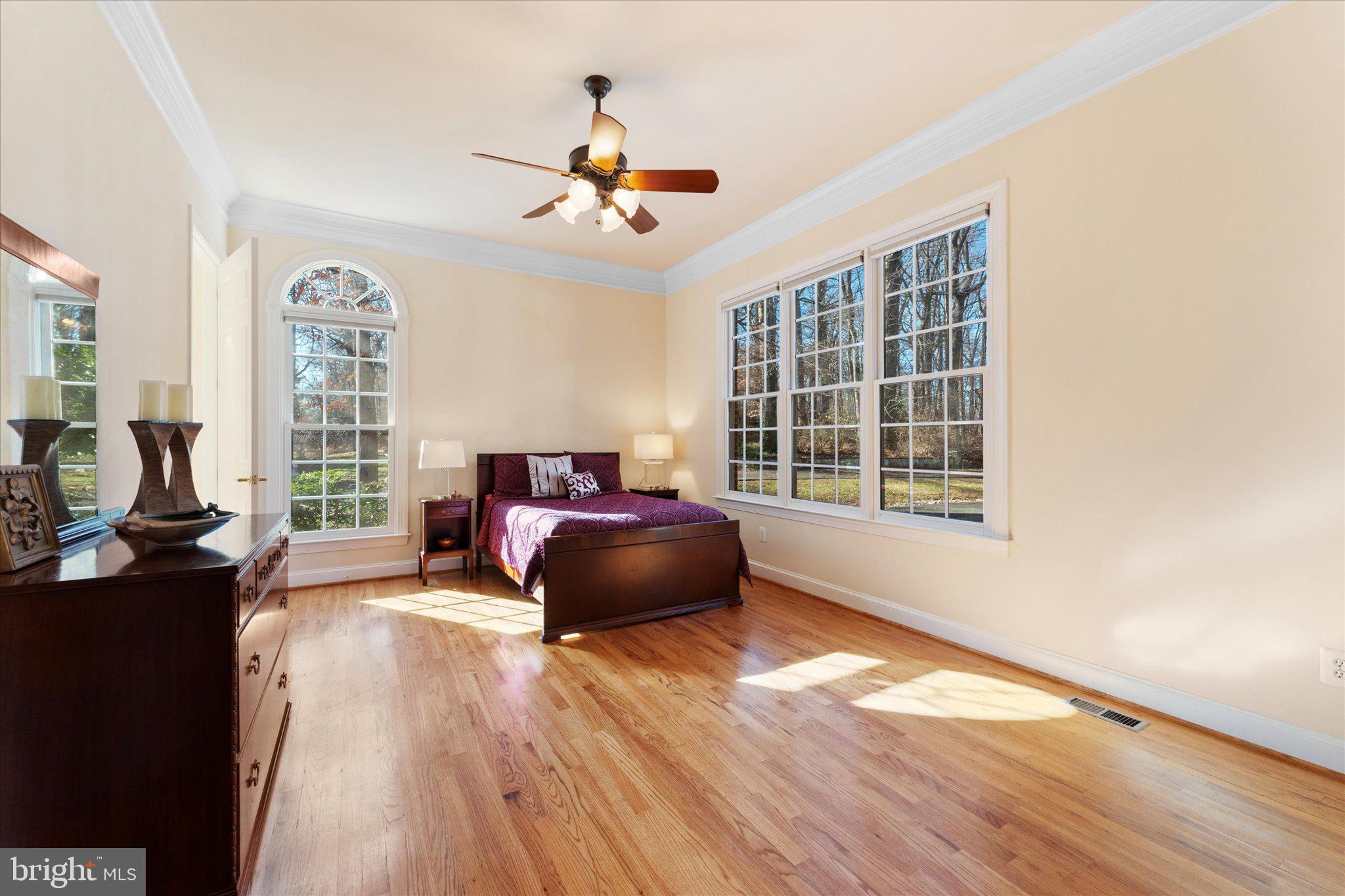 OAKTON - Residential