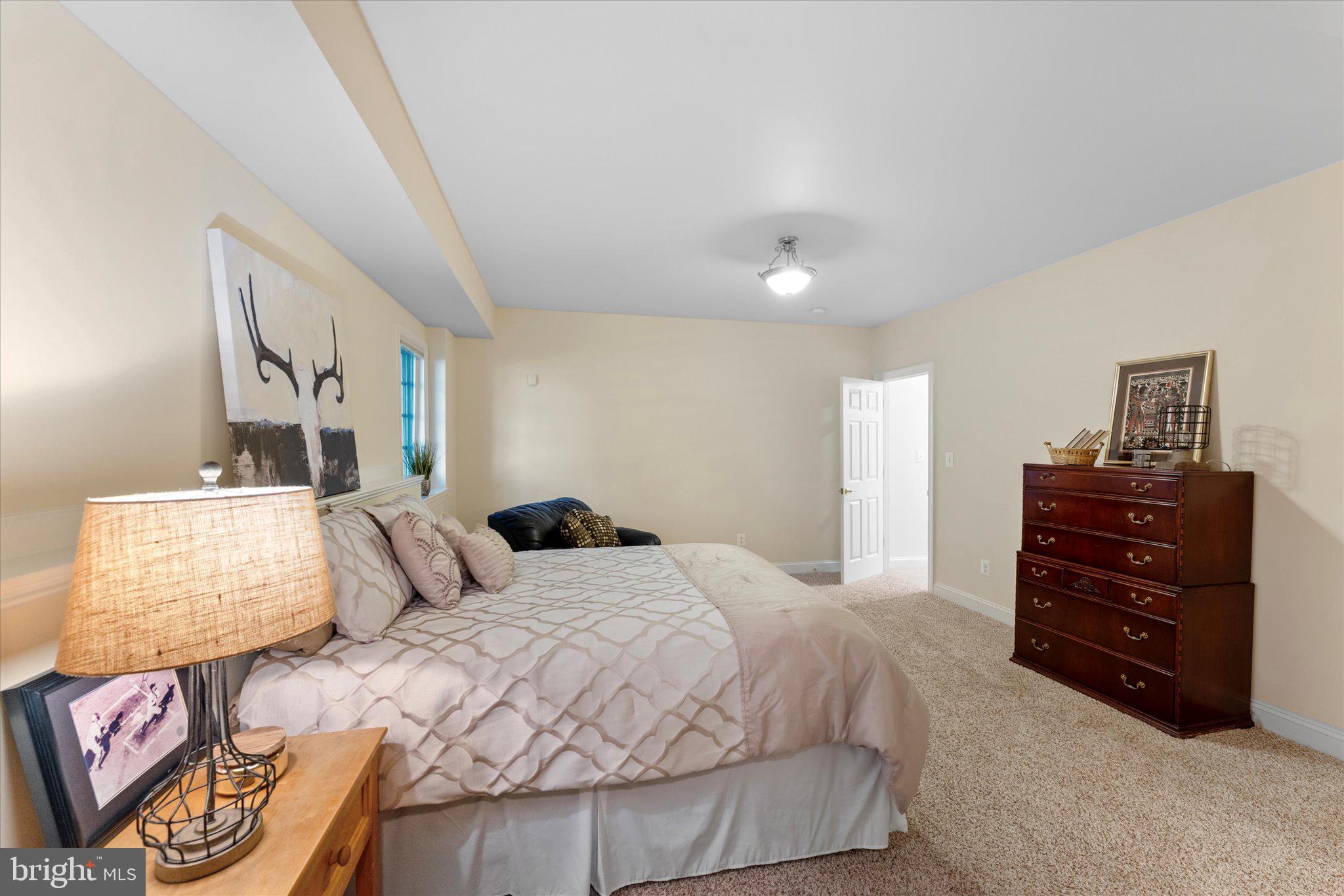 OAKTON - Residential