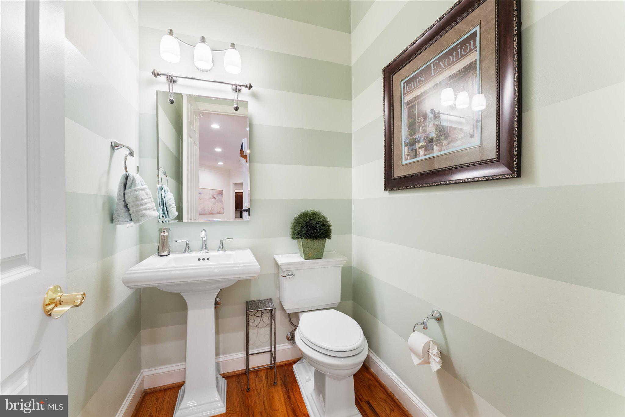 OAKTON - Residential