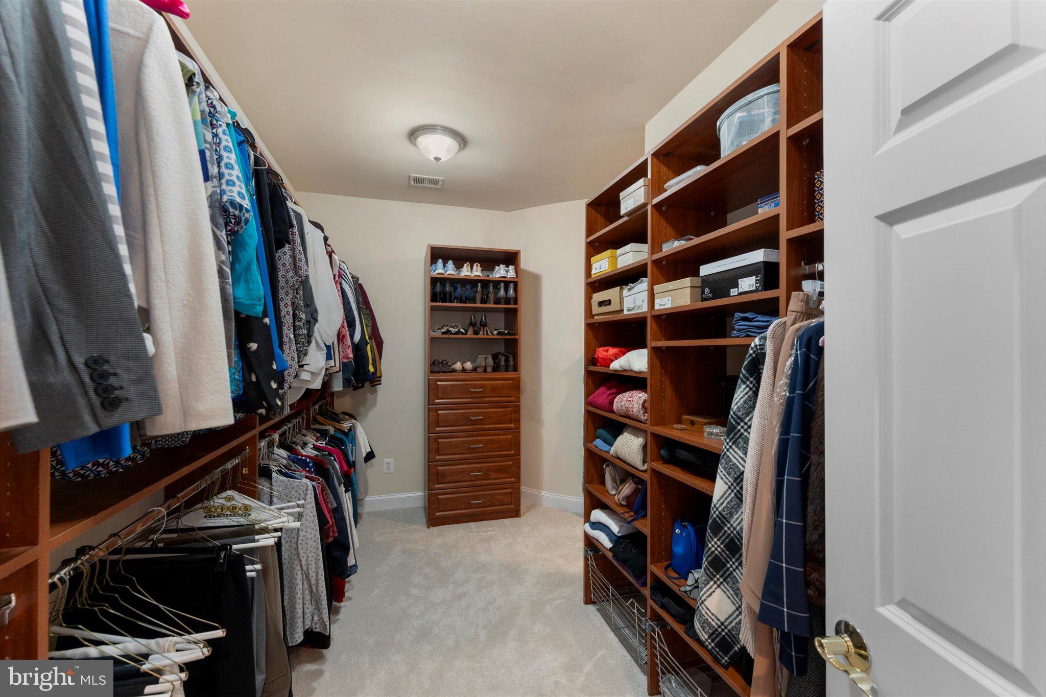 OAKTON - Residential