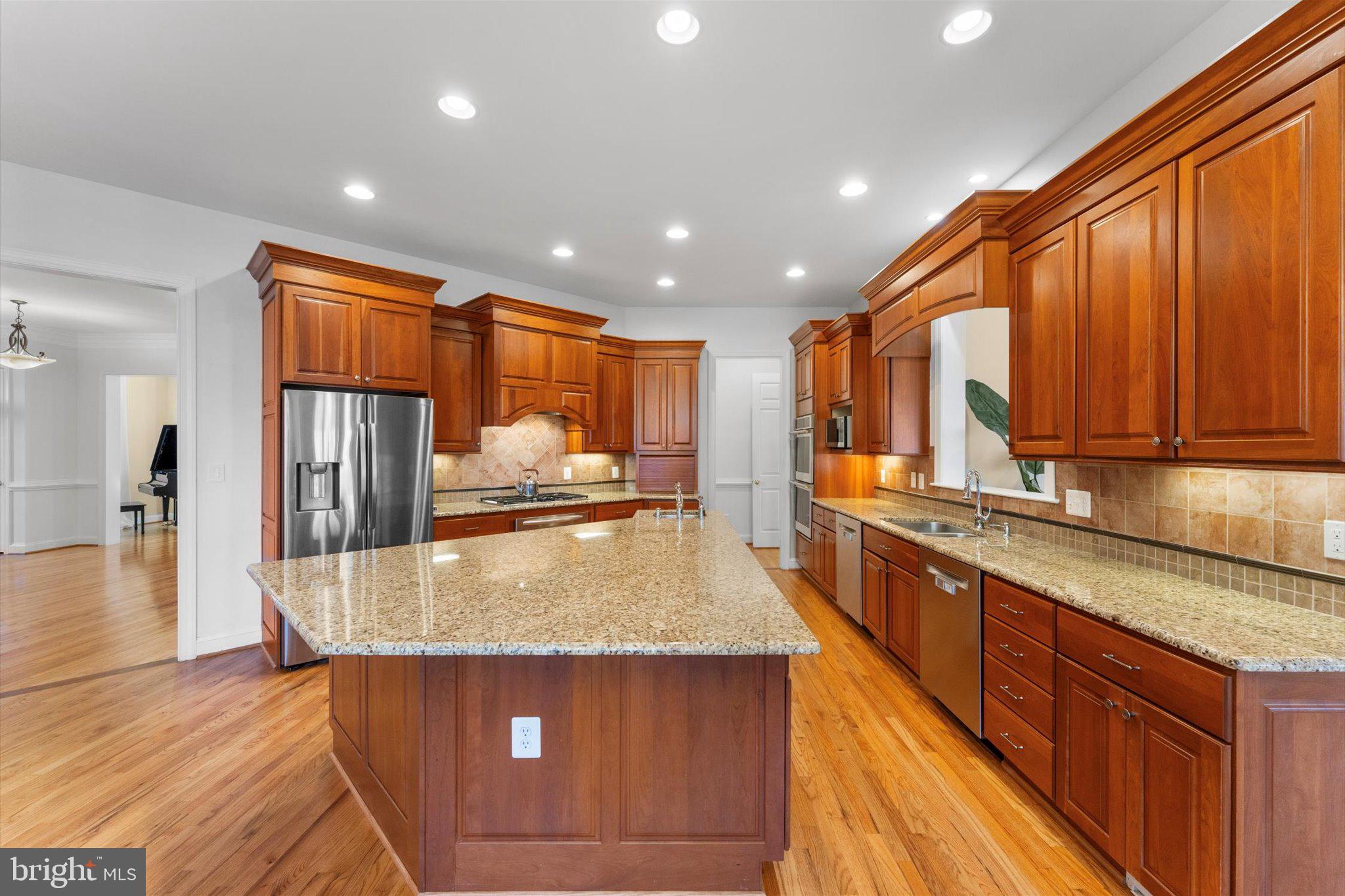 OAKTON - Residential