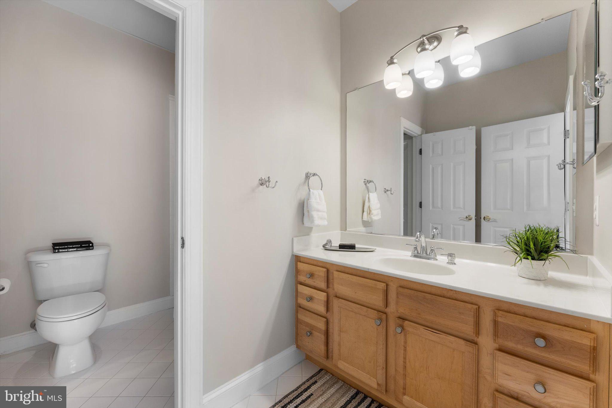 OAKTON - Residential