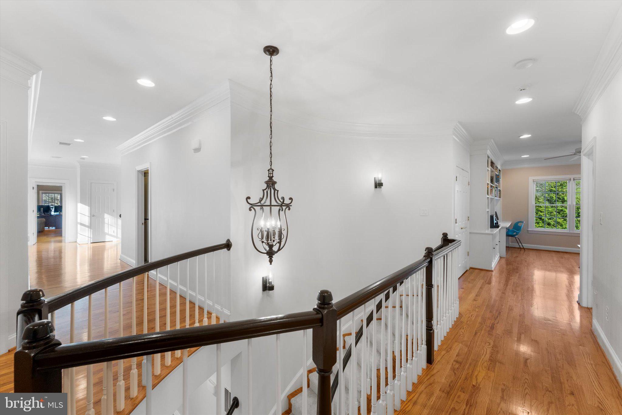 OAKTON - Residential