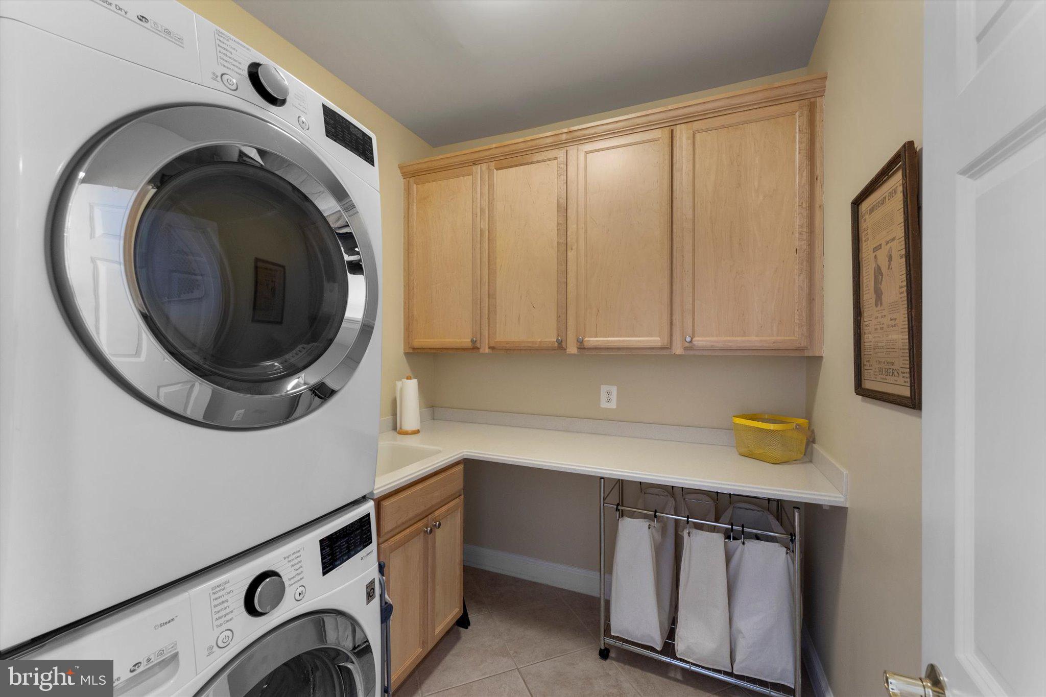 OAKTON - Residential