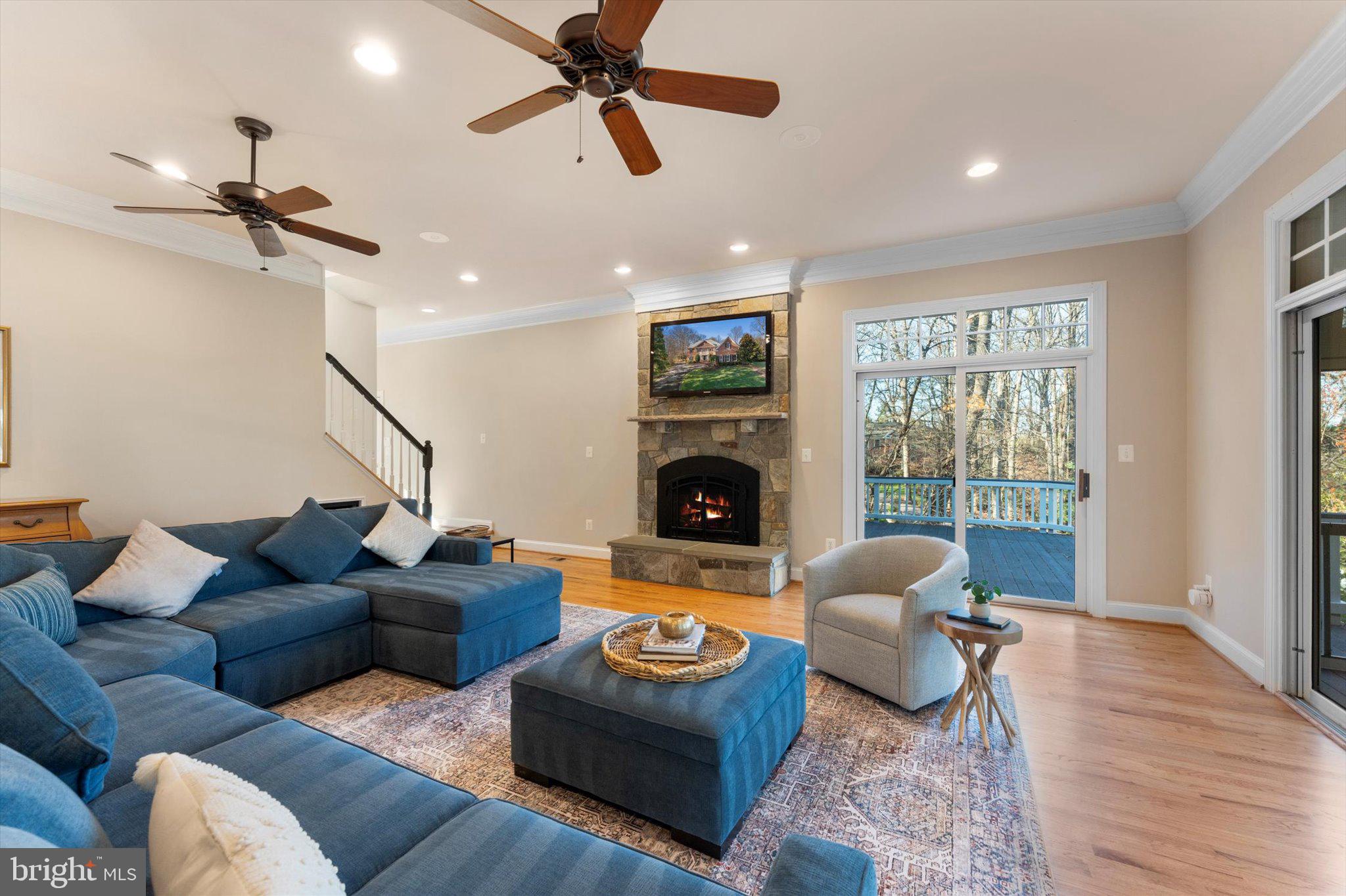 OAKTON - Residential