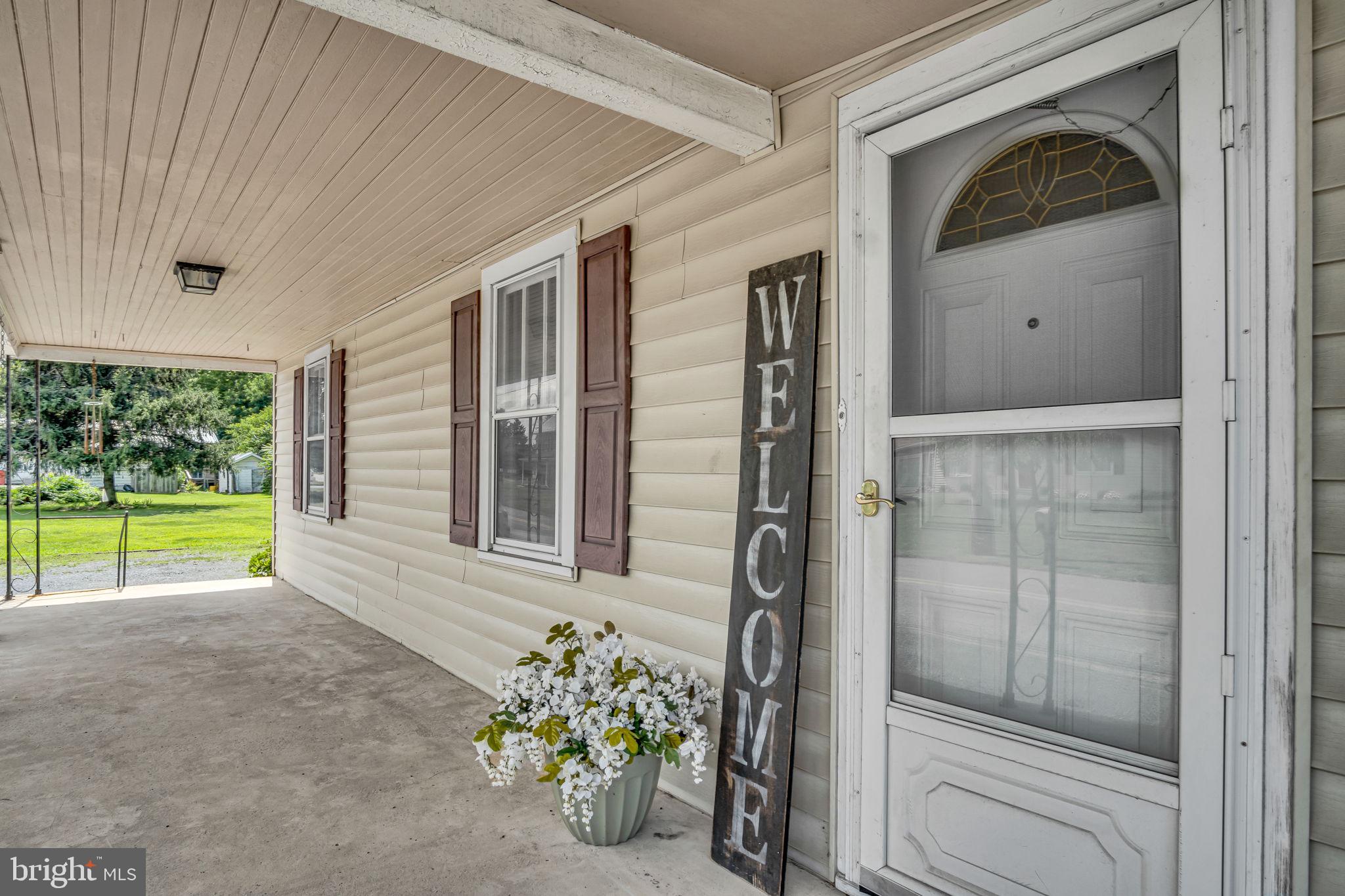 9145 PINEVILLE ROAD