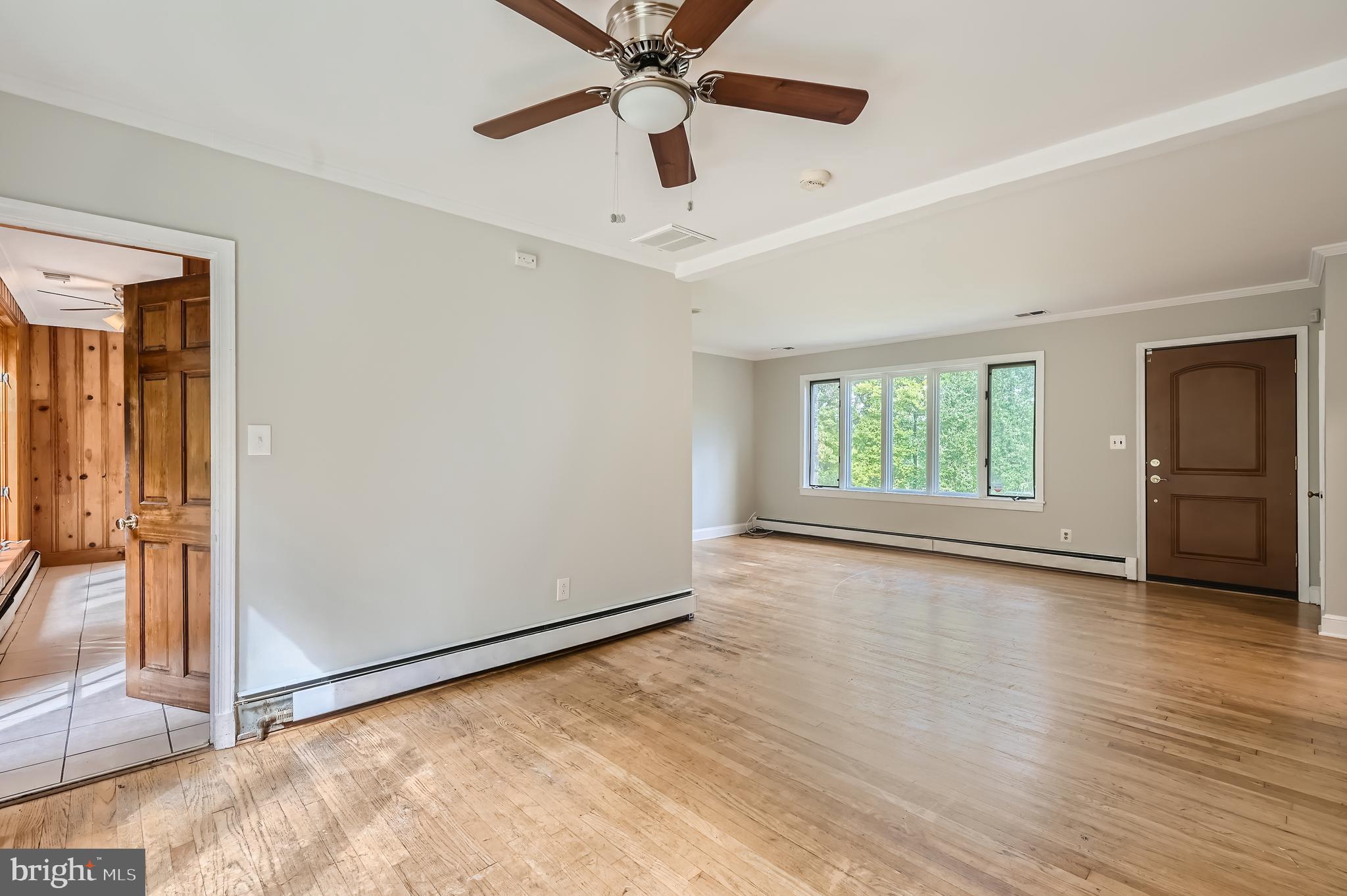 GREENSPRING - Residential Lease