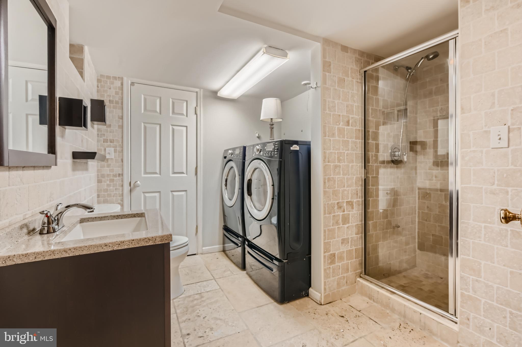 GREENSPRING - Residential Lease