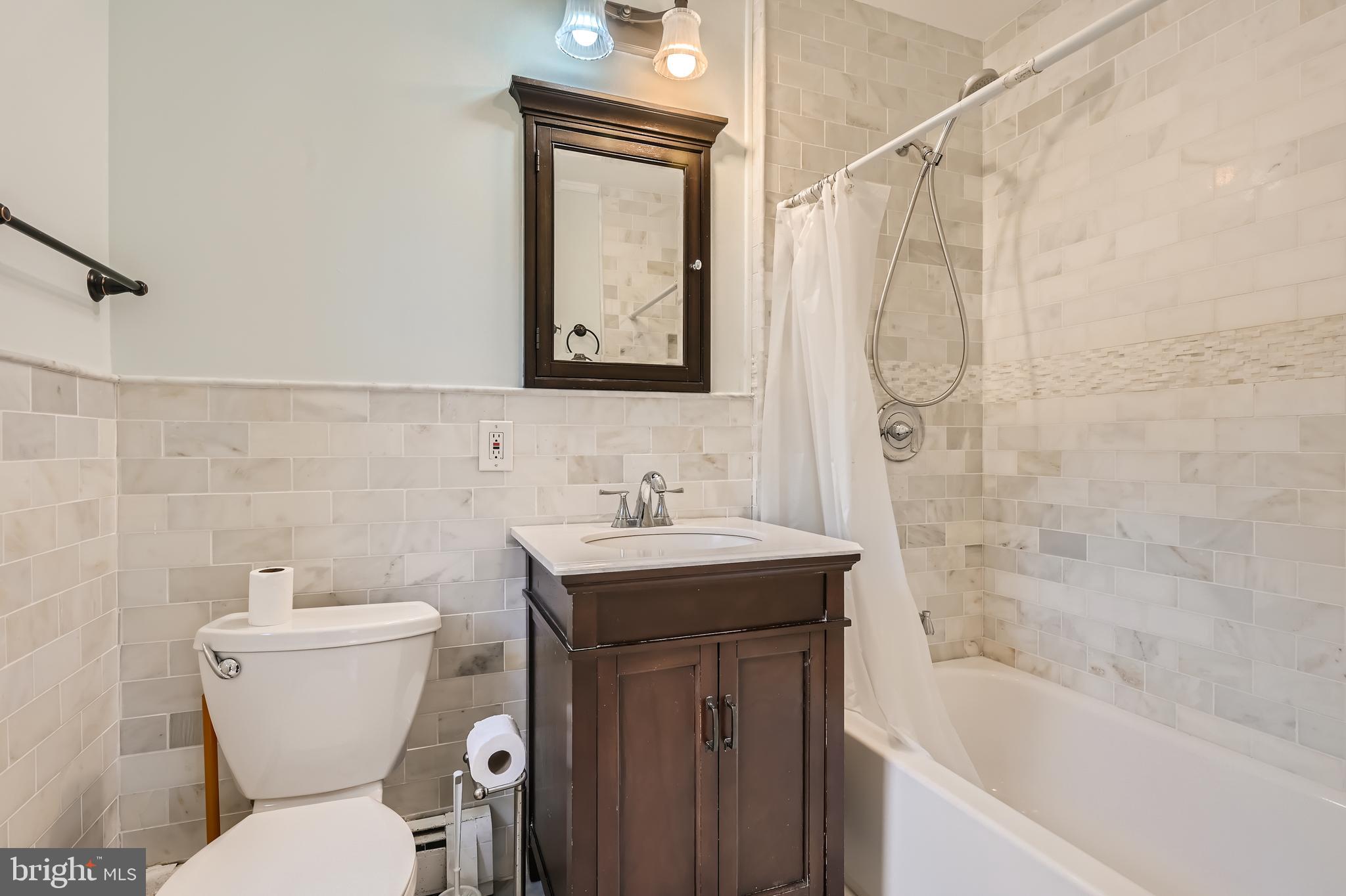 GREENSPRING - Residential Lease