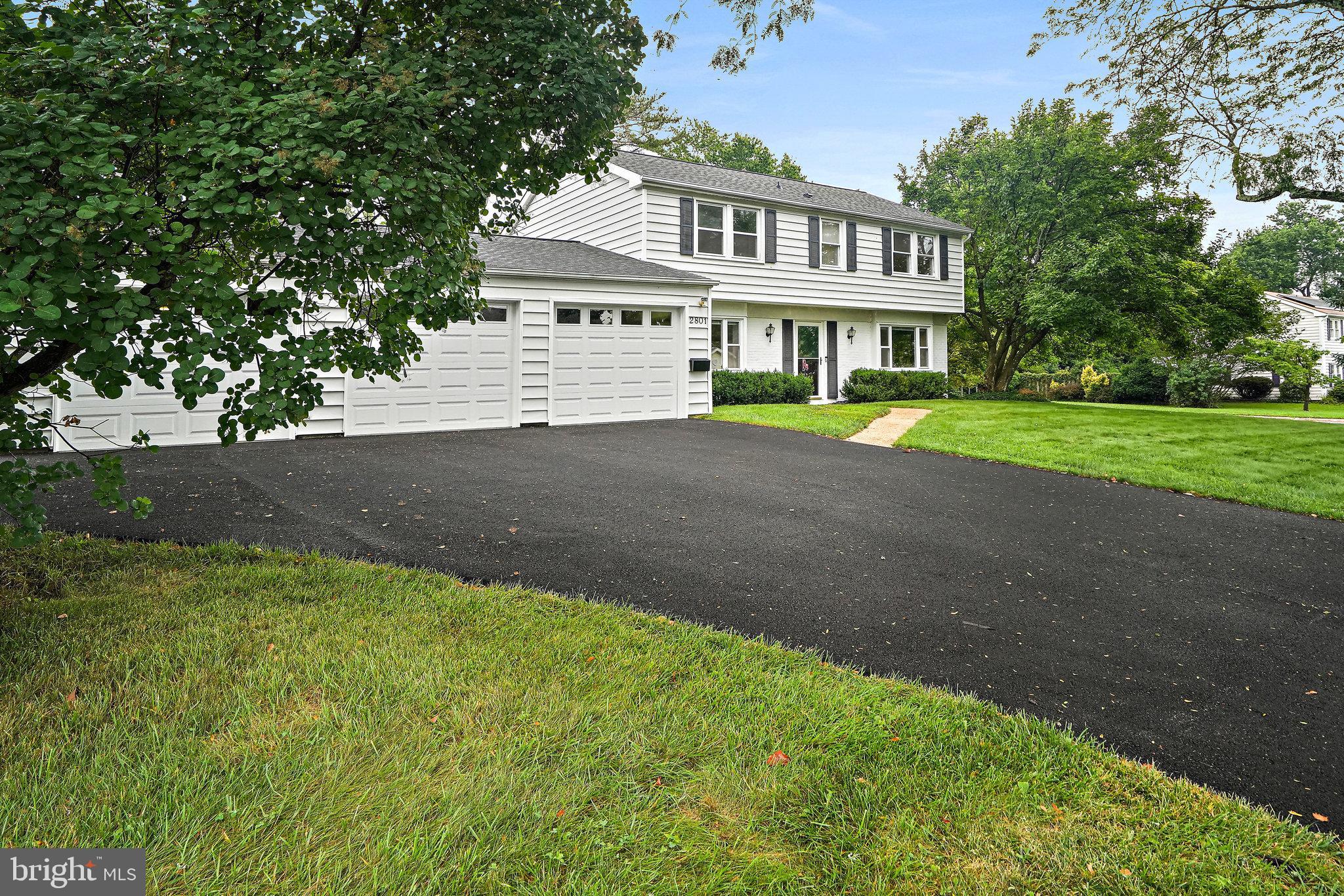 BUCKINGHAM AT BELAIR - Residential