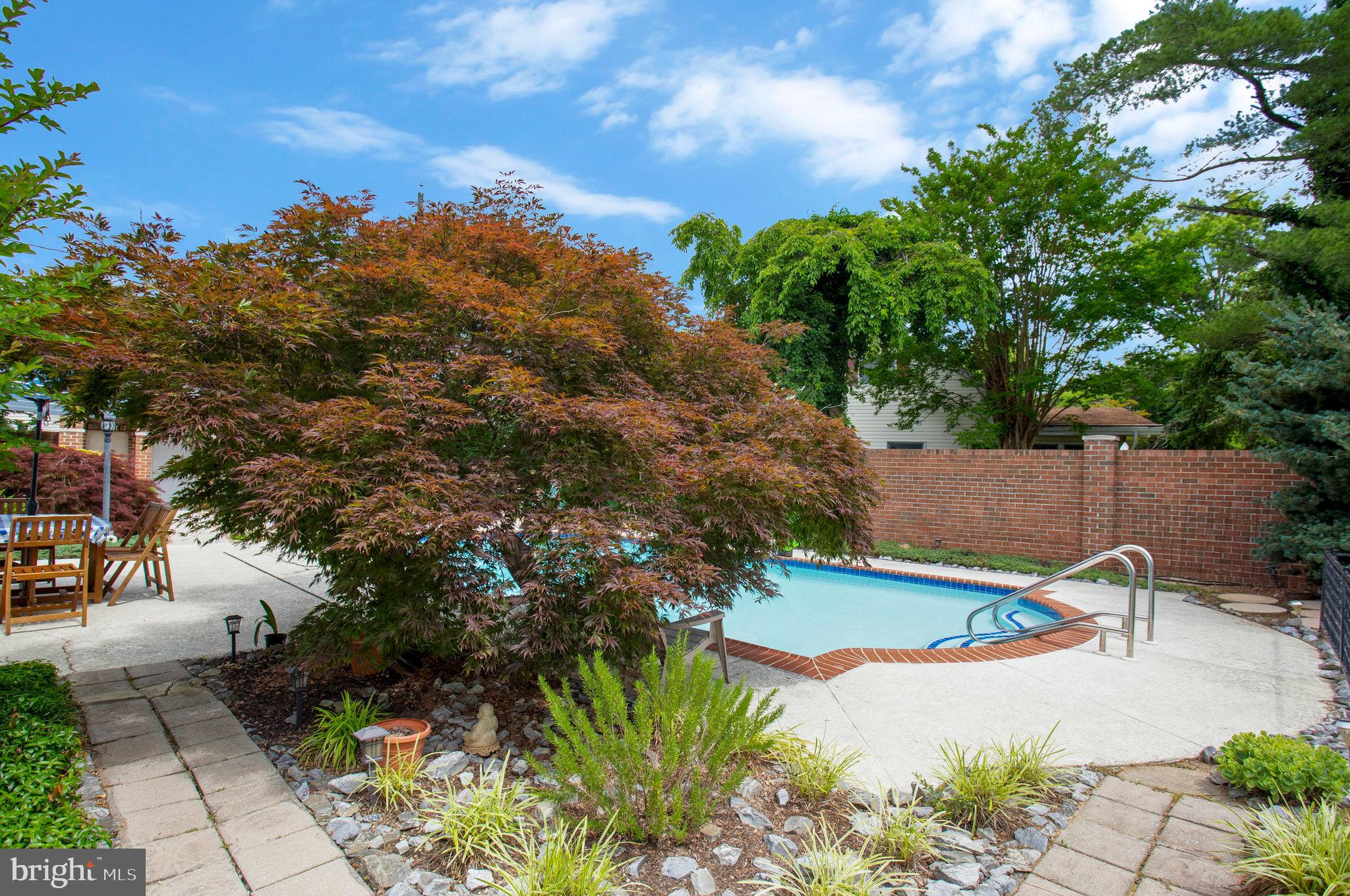 BUCKINGHAM AT BELAIR - Residential