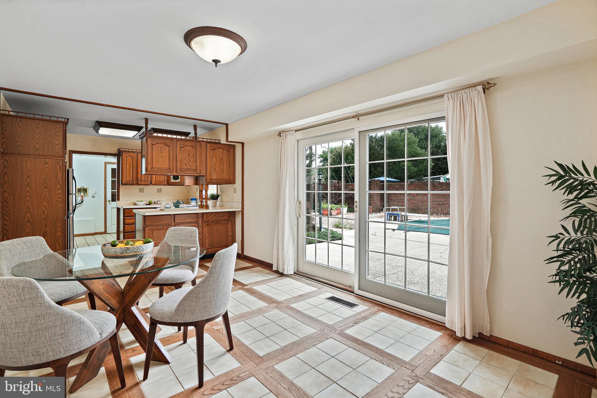 BUCKINGHAM AT BELAIR - Residential