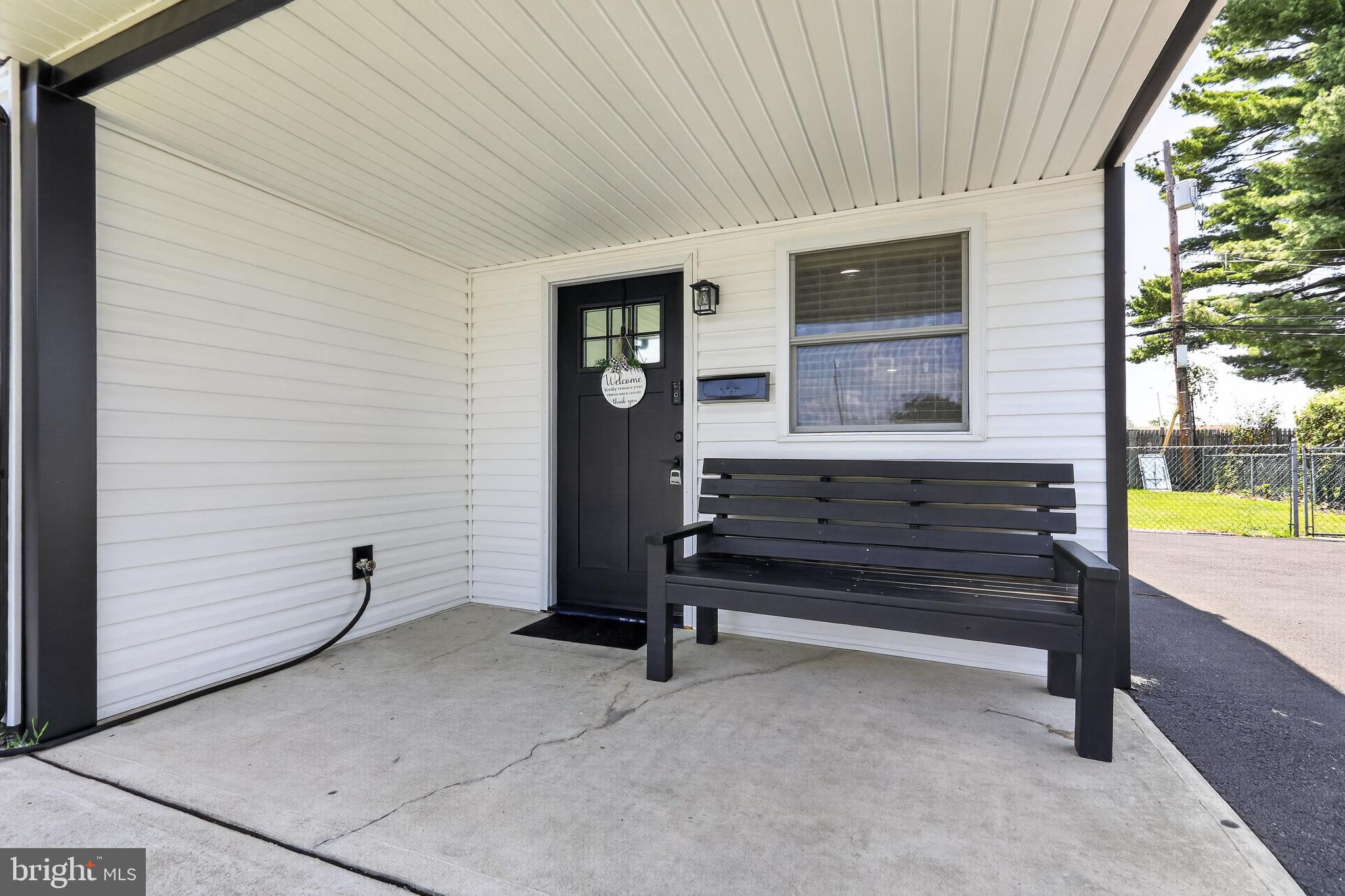 121 GABLE HILL ROAD