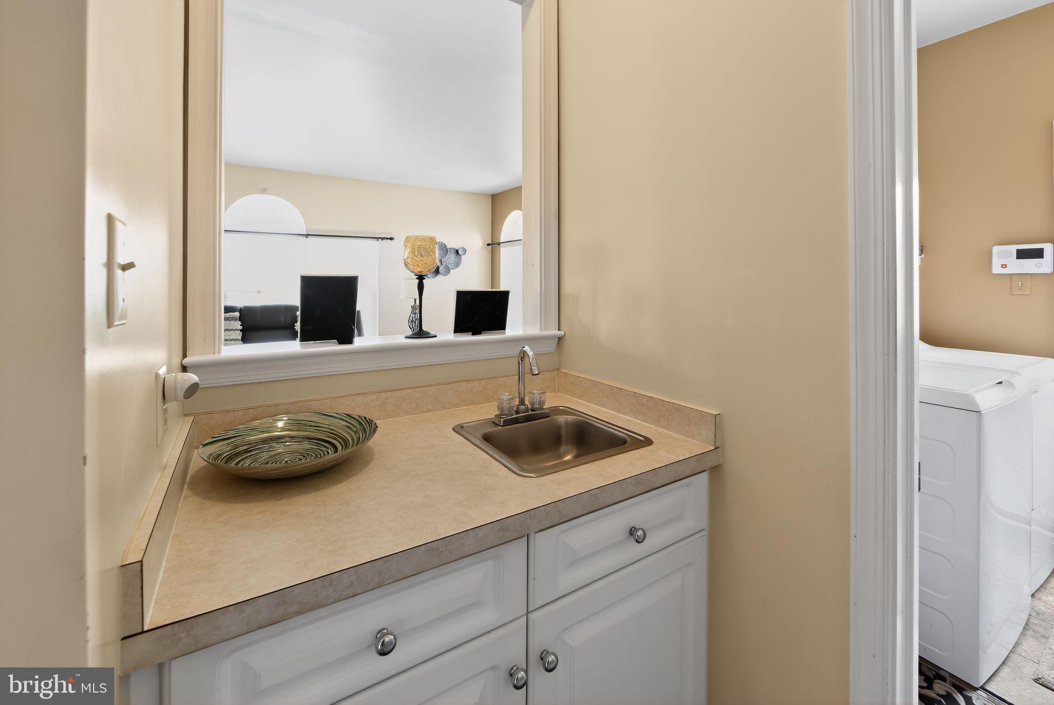 WOODED GLEN - Residential