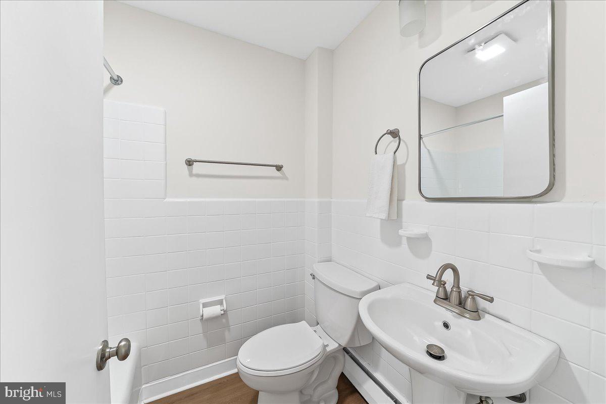 ARONIMINK ESTATES - Residential Income