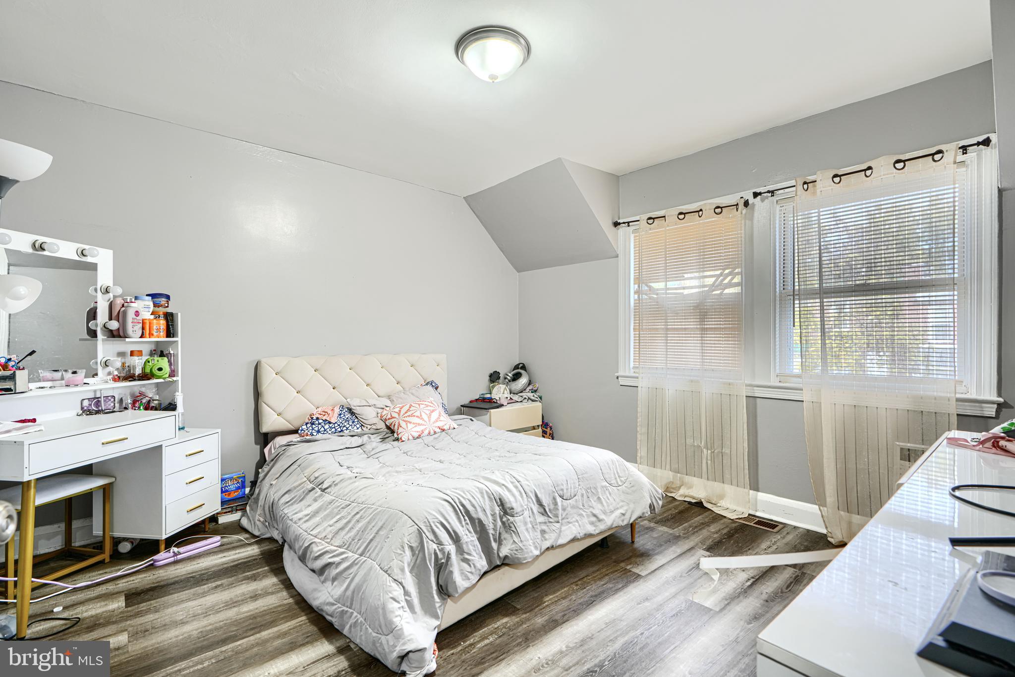 RICHNOR SPRINGS - Residential