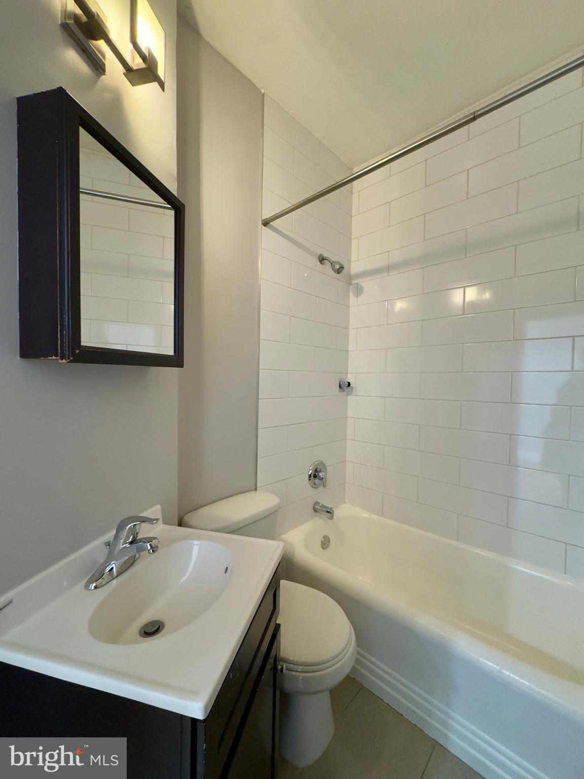 MIDTOWN EDMONDSON - Residential Lease