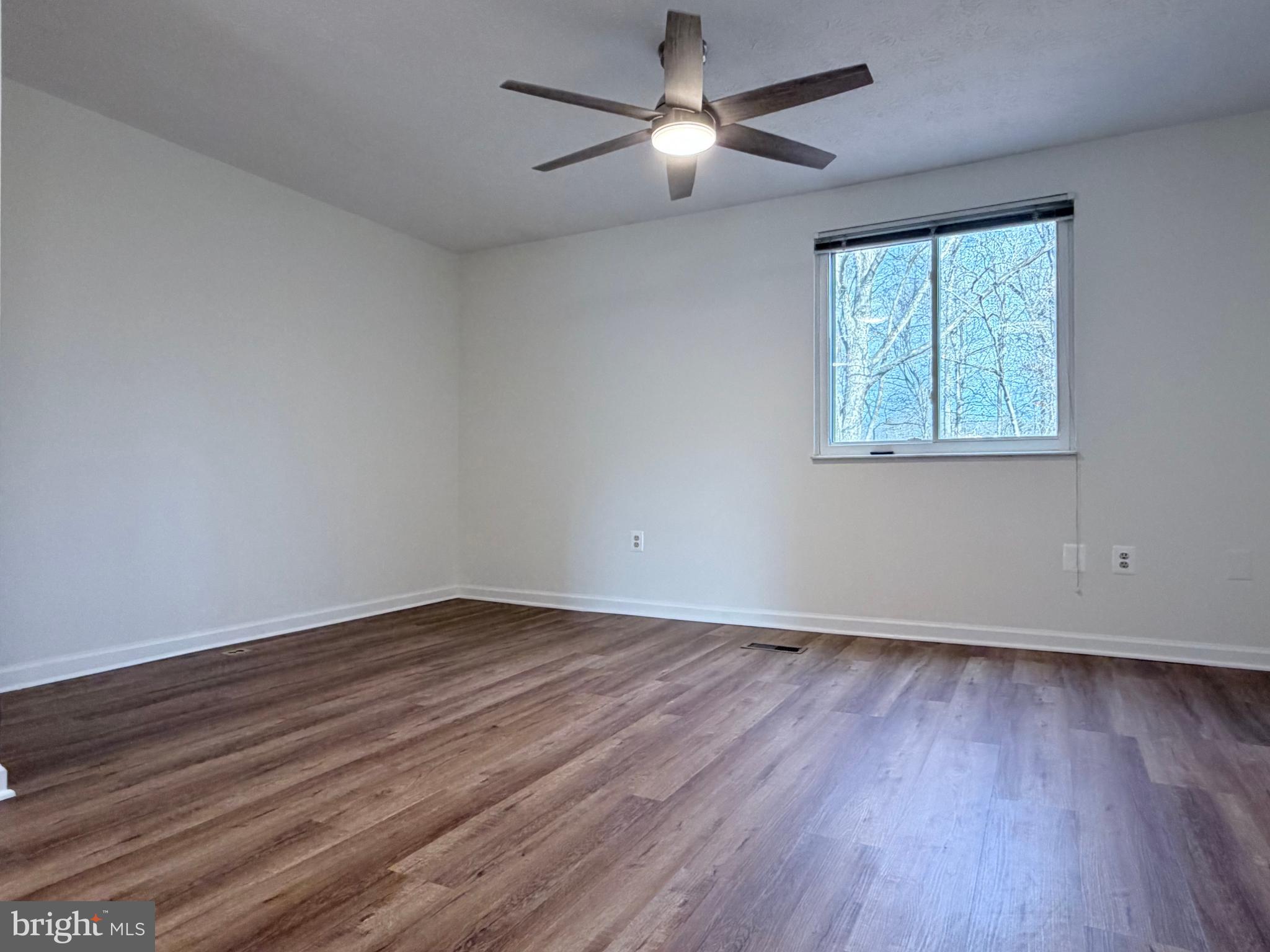 LITTLE ROCKY RUN - Residential Lease