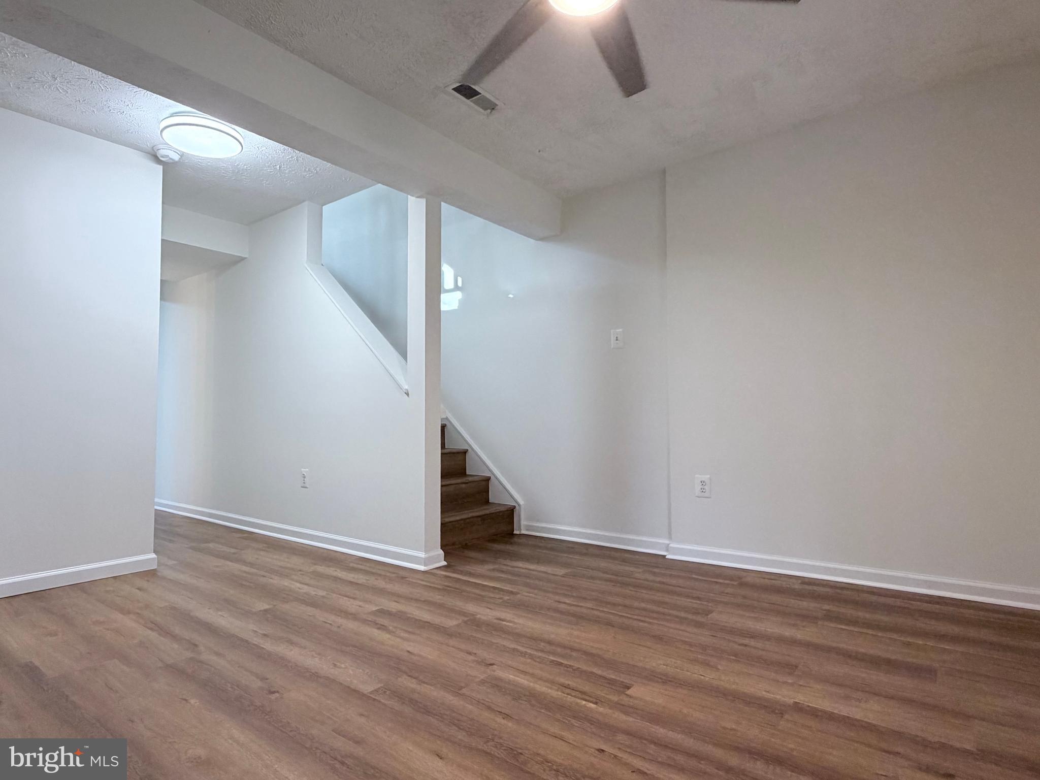 LITTLE ROCKY RUN - Residential Lease