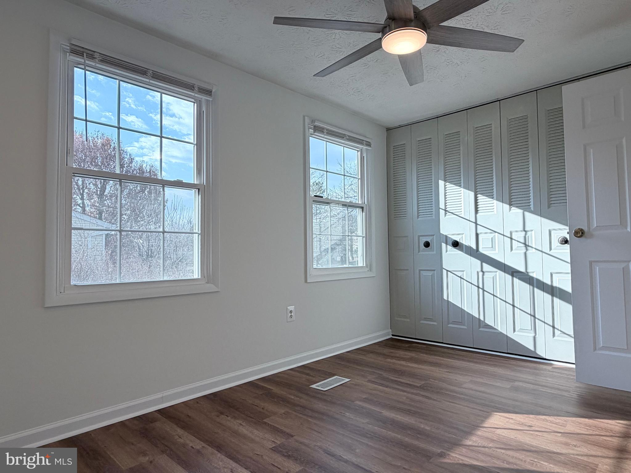 LITTLE ROCKY RUN - Residential Lease