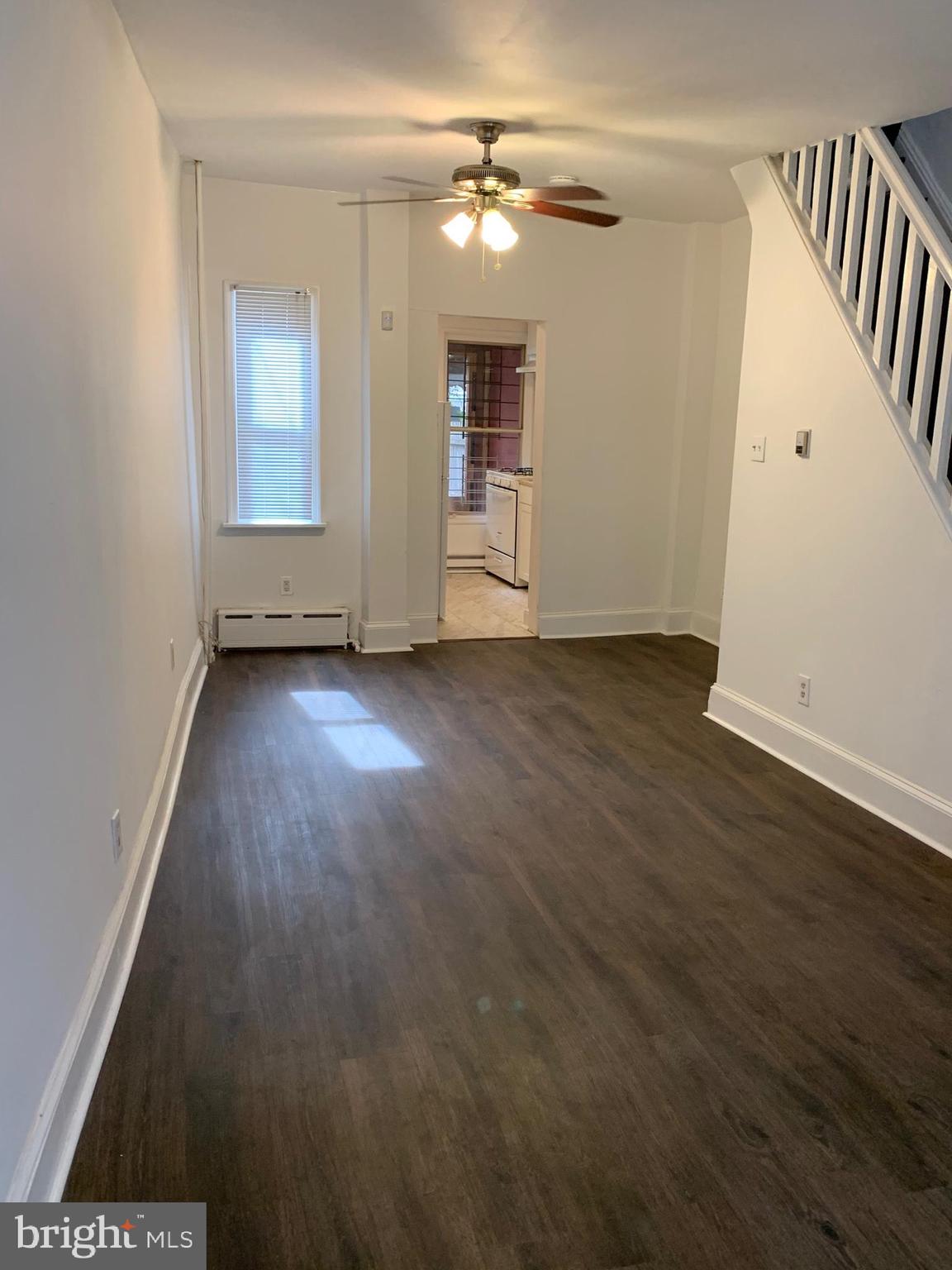 PORT RICHMOND - Residential Lease