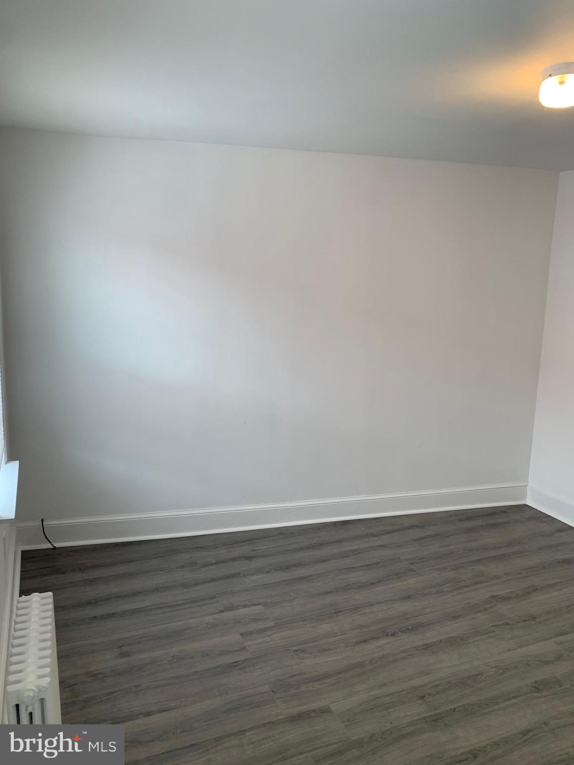 PORT RICHMOND - Residential Lease