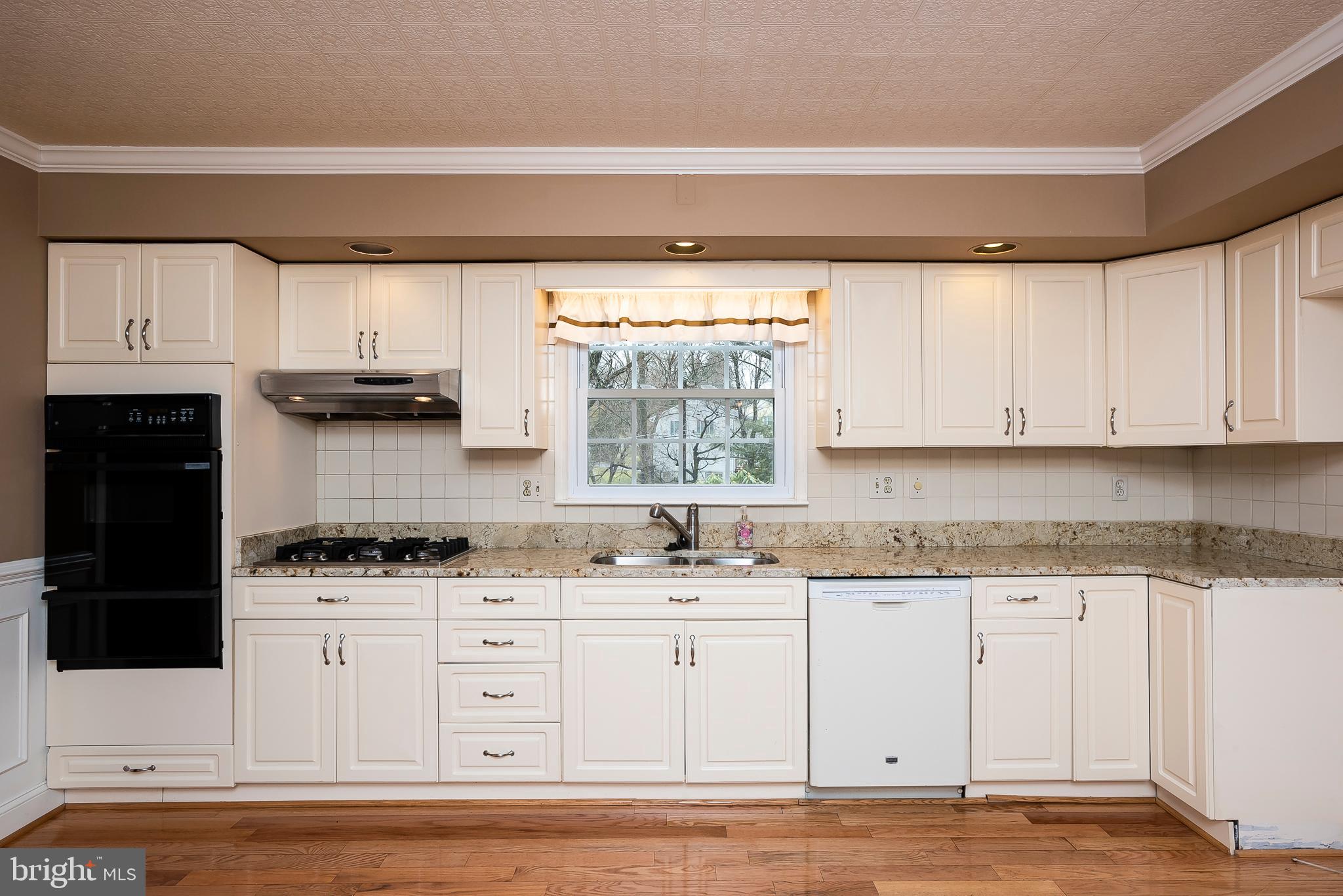 VALLEY MEDE - Residential